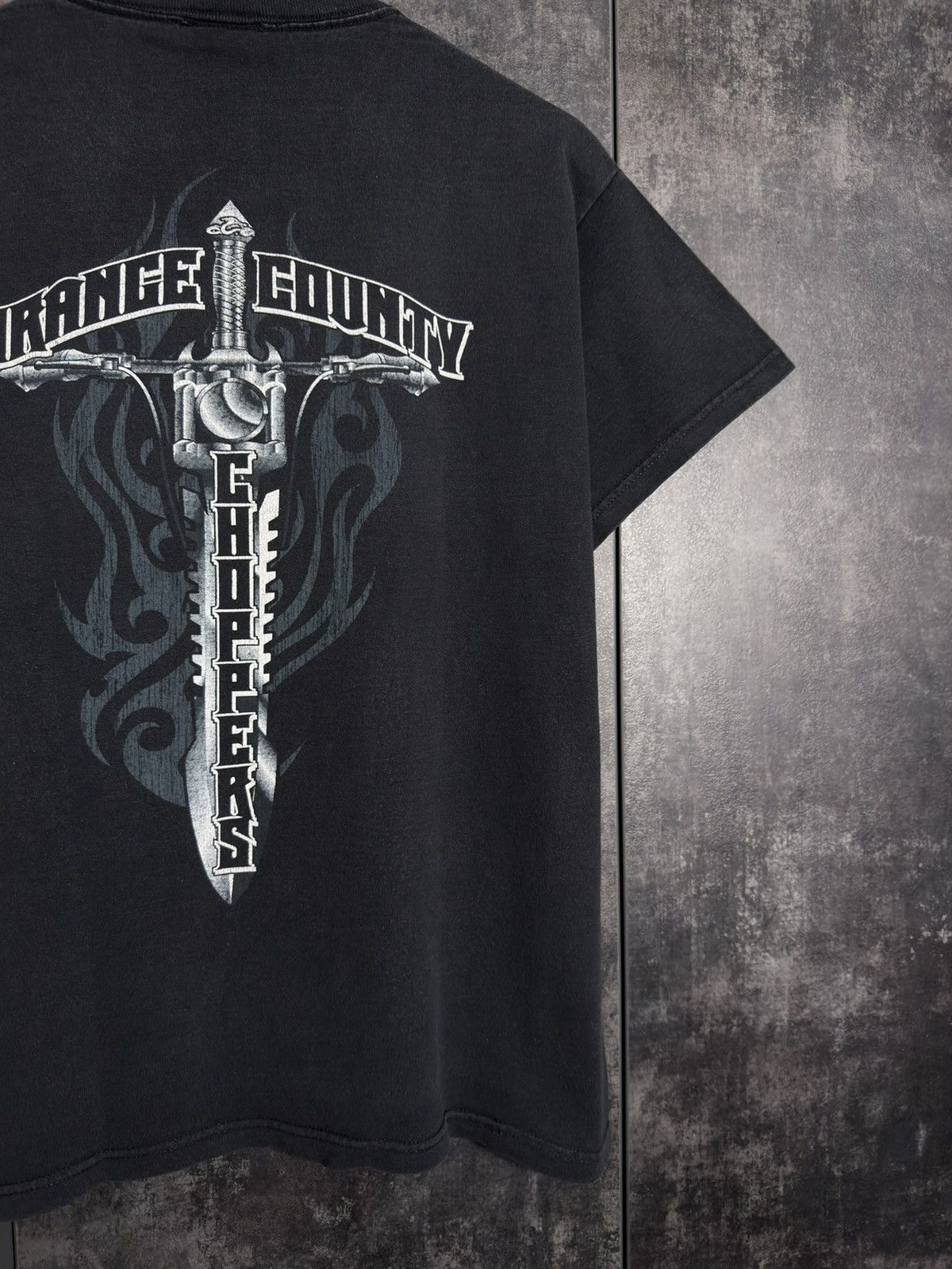 Vintage Vintage Orange Country Choppers Sword T-shirt Y2K Tribal 424 Size US M / EU 48-50 / 2 - 8 Thumbnail