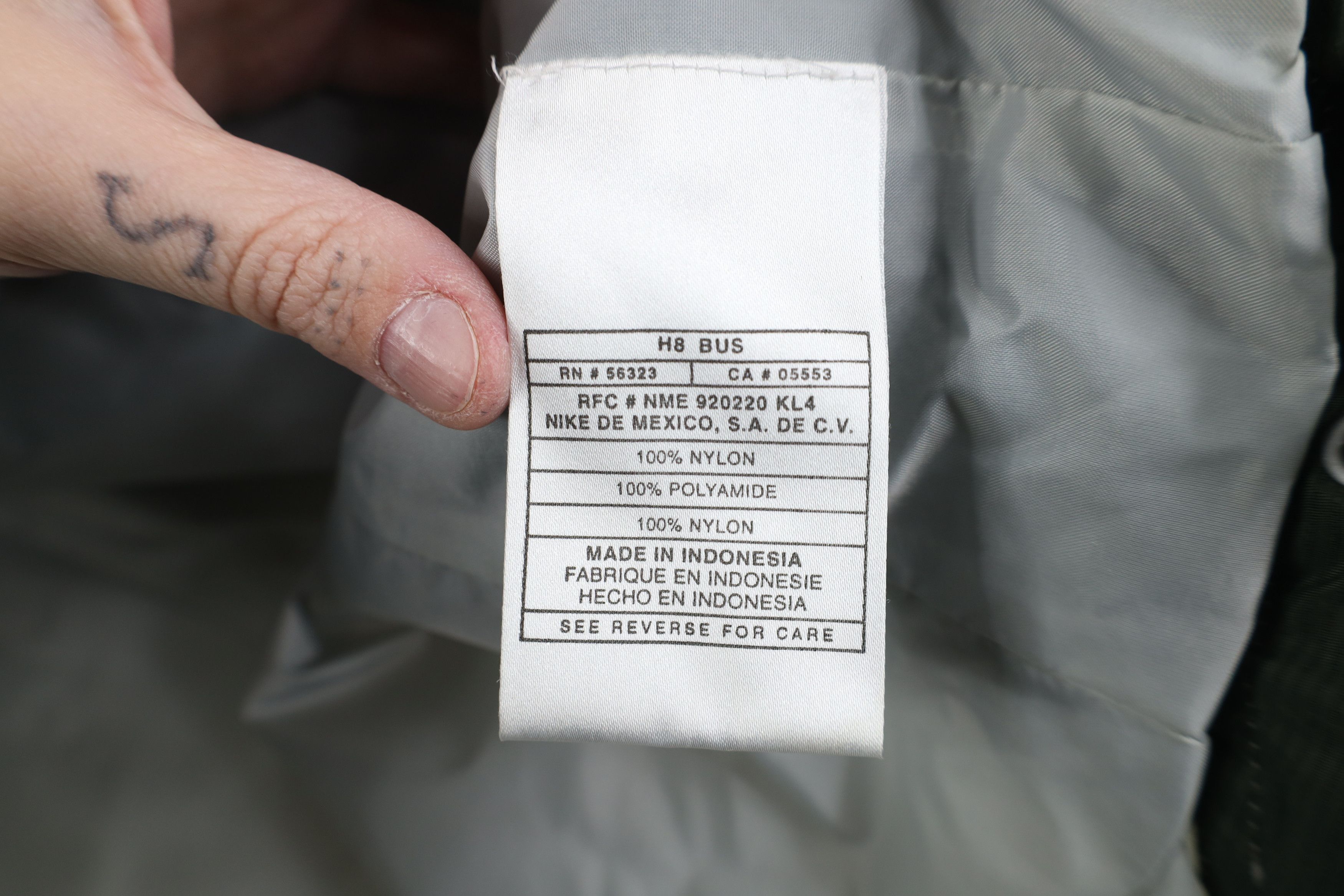 Nike Vintage 90s Nike Swoosh Hooded Anorak Windbreaker Jacket Size US M / EU 48-50 / 2 - 10 Thumbnail