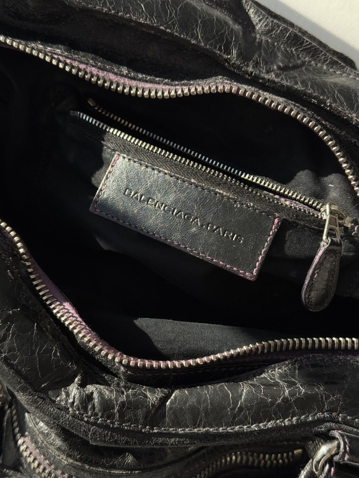 Balenciaga Vintage Balenciaga 00s City Bag Distressed Leather Handbag Size ONE SIZE - 8 Thumbnail