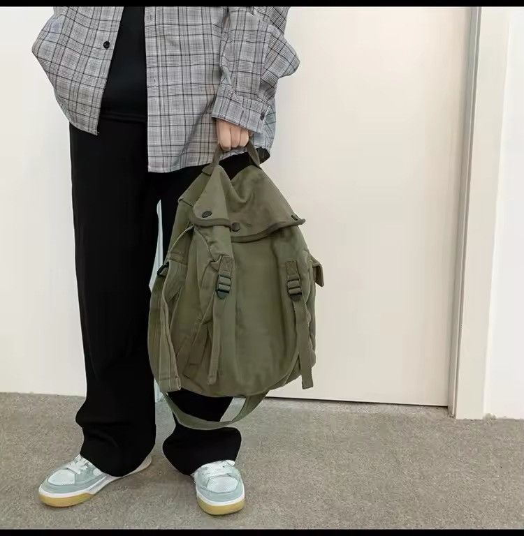 Japanese Brand Multi Pockets Canvas Shoulder Bag Size ONE SIZE - 2 Thumbnail