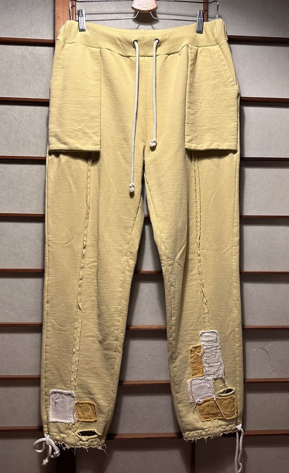 Val Kristopher Val Kristopher Patchwork Sweatpants Yellow Size US 32 / EU 48 - 2 Thumbnail
