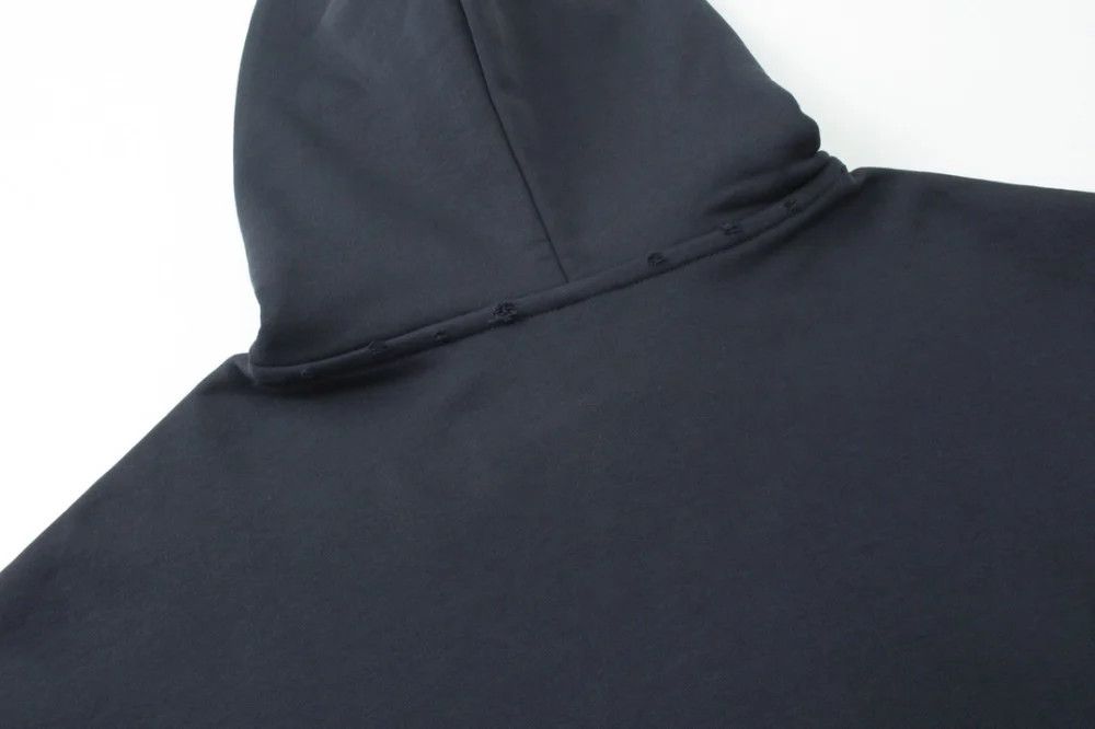 Balenciaga o1la1rc1a1224 Unisex Oversized Hoodie in Black Size US XL / EU 56 / 4 - 5 Thumbnail