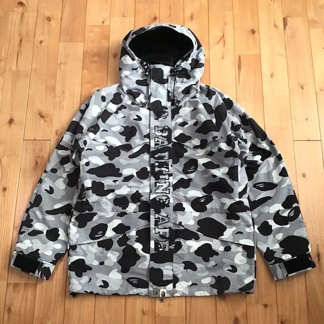 🔥Vintage🔥 BAPE camo hoodie Snowboard jacket a bathing ape
