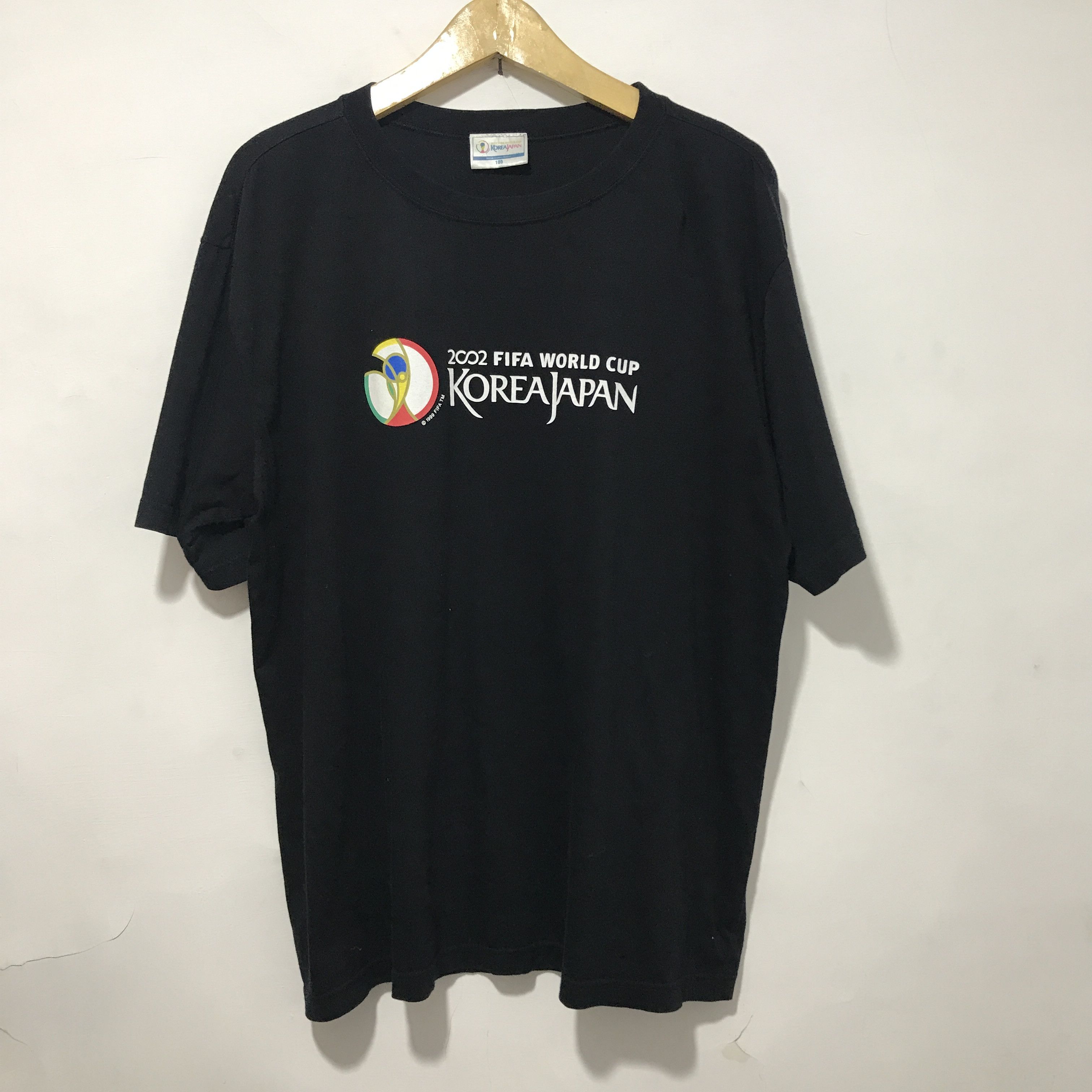 VINTAGE FIFA WORLD CUP 2002 KOREA JAPAN T-SHIRT