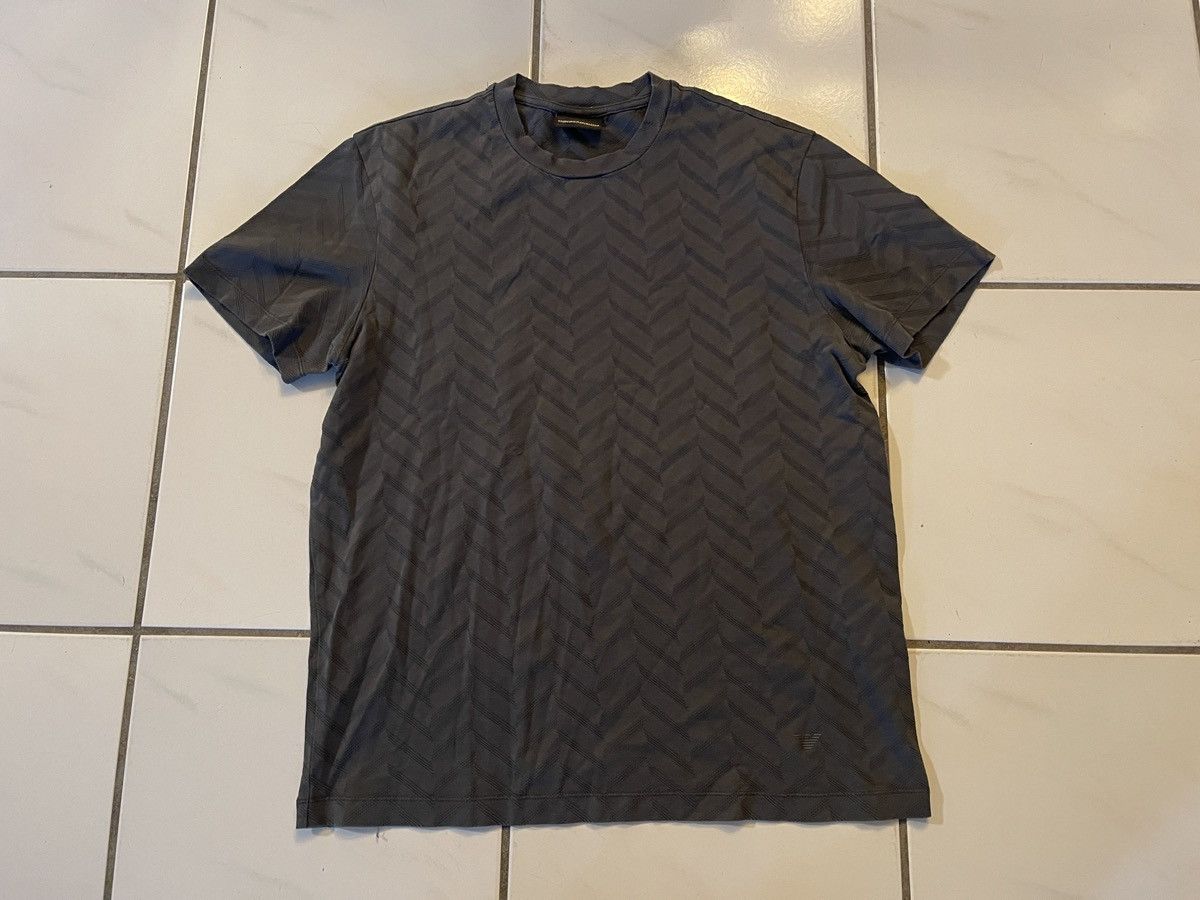 Emporio Armani Emporio Armani Men's Crew Neck Geometric T-Shirt Gray Medium Size US M / EU 48-50 / 2 - 1 Thumbnail