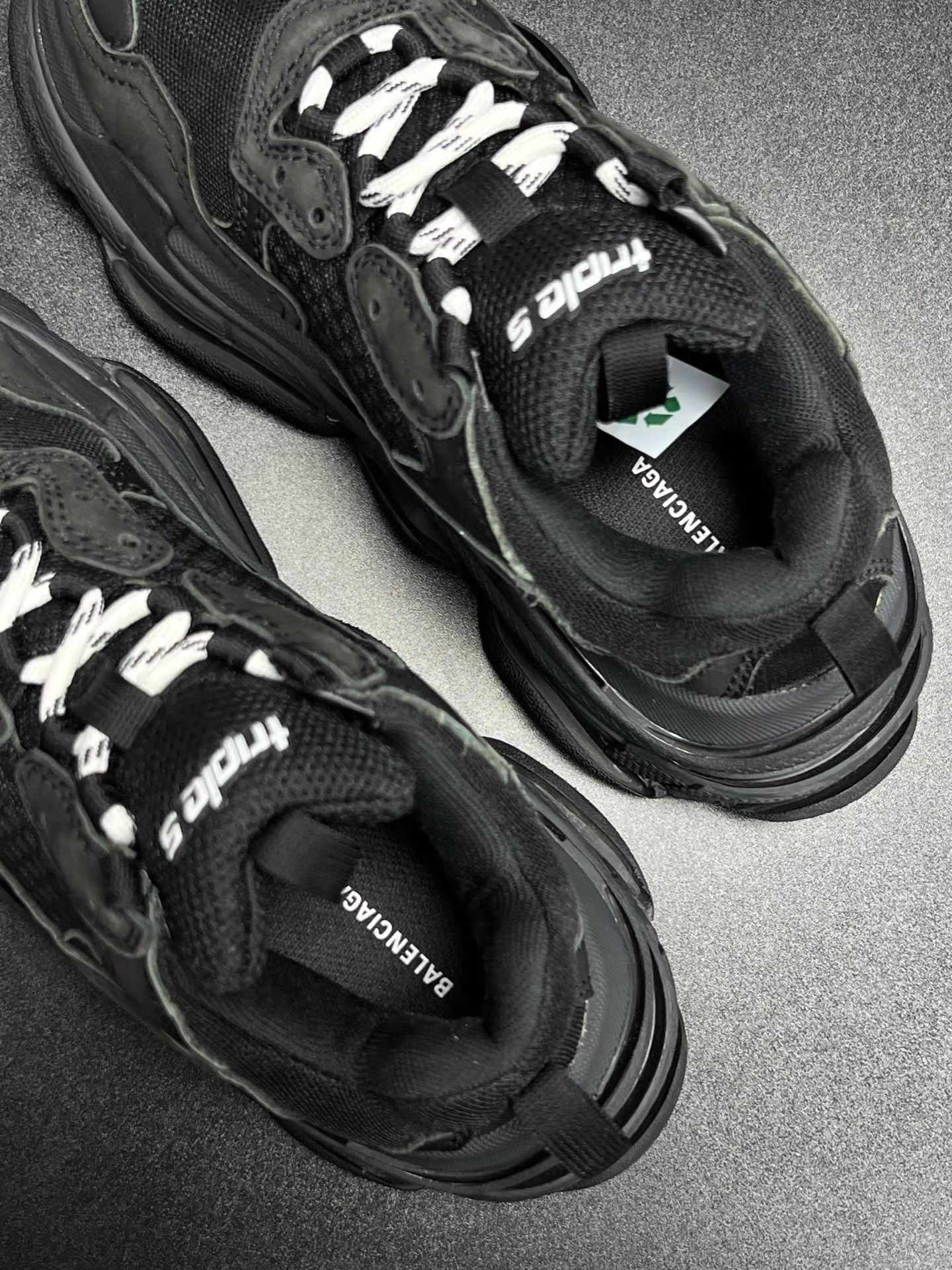 Balenciaga Balenciaga Triple S Sneakers K15 Size US 6 / IT 36 - 4 Thumbnail