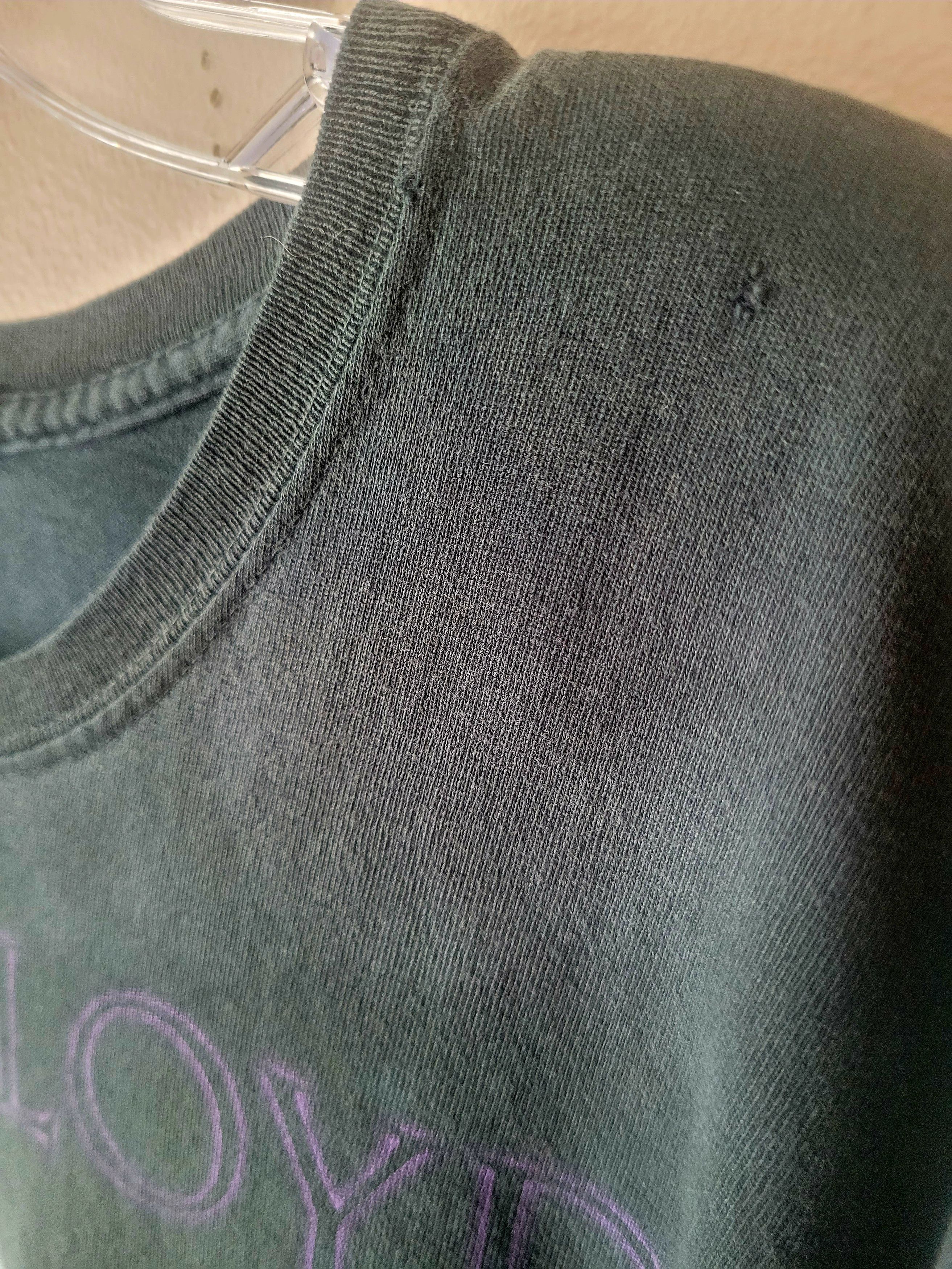 Other Vintage 2004 Pink Floyd DSOTM Tee Size US XL / EU 56 / 4 - 6 Thumbnail