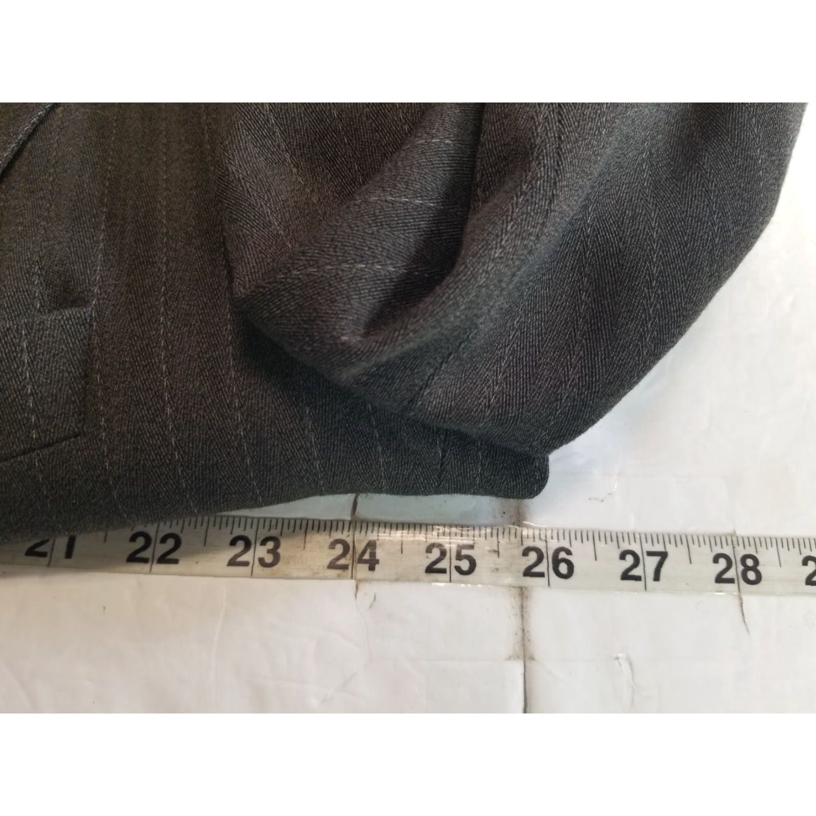 Hugo Boss VTG Hugo Boss Wool Blazer Gray Pin Stripe Mens 46R USA Jacket/Coat Long Striped Suit Jacket Men Size 46R - 4 Thumbnail