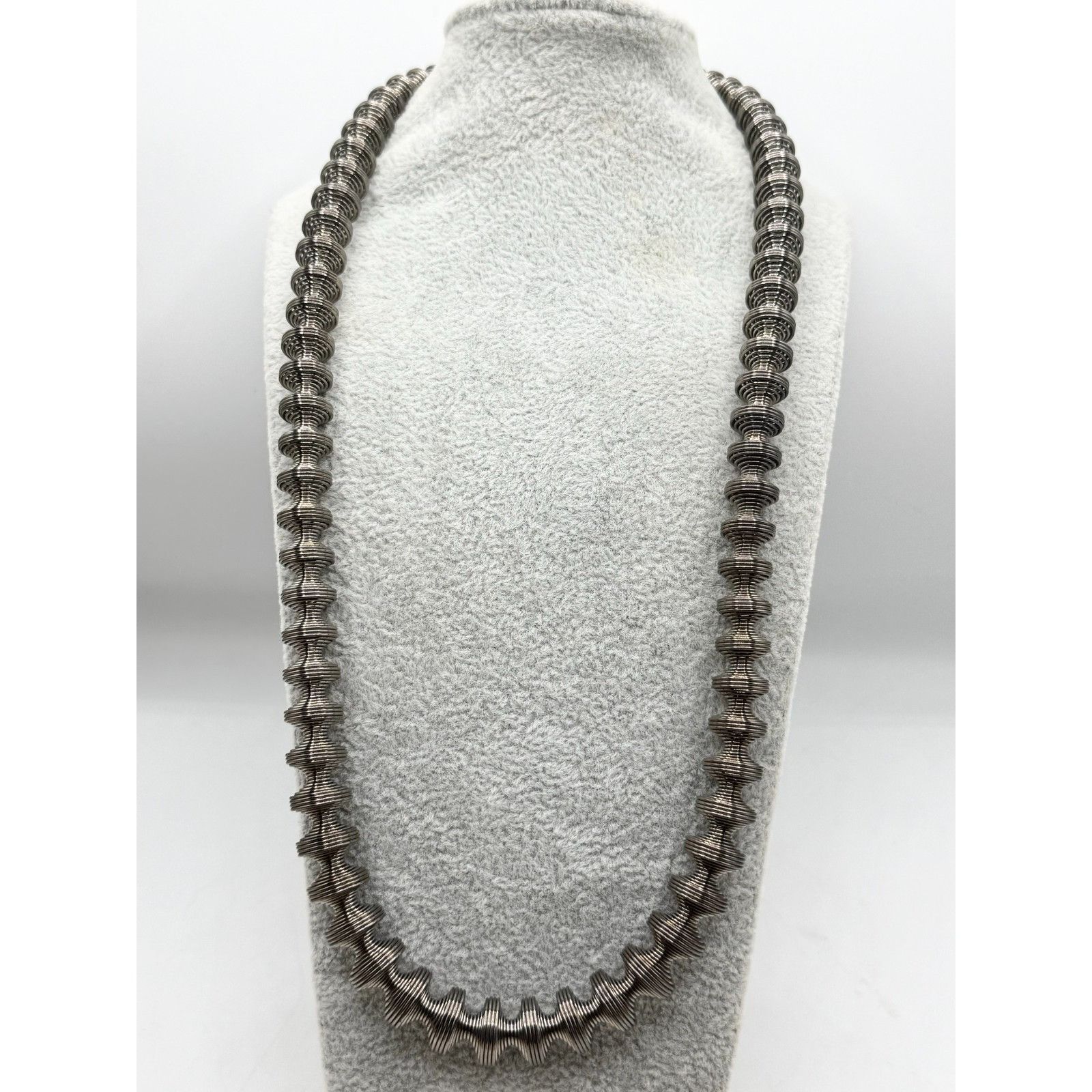 Other Piano wire gold coil stretch collar necklace Size ONE SIZE - 1 Thumbnail
