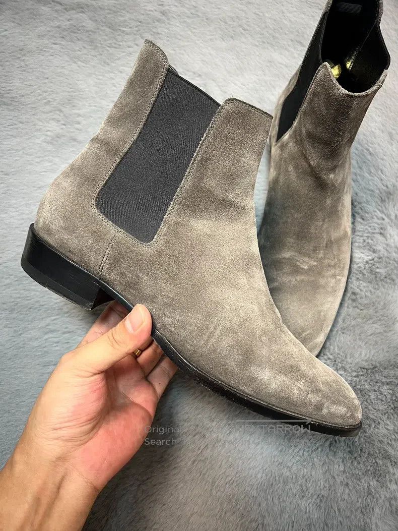 Saint Laurent Paris Saint Laurent Paris Basic Chelsea Boots Size US 10.5 / IT 40.5 - 1 Thumbnail