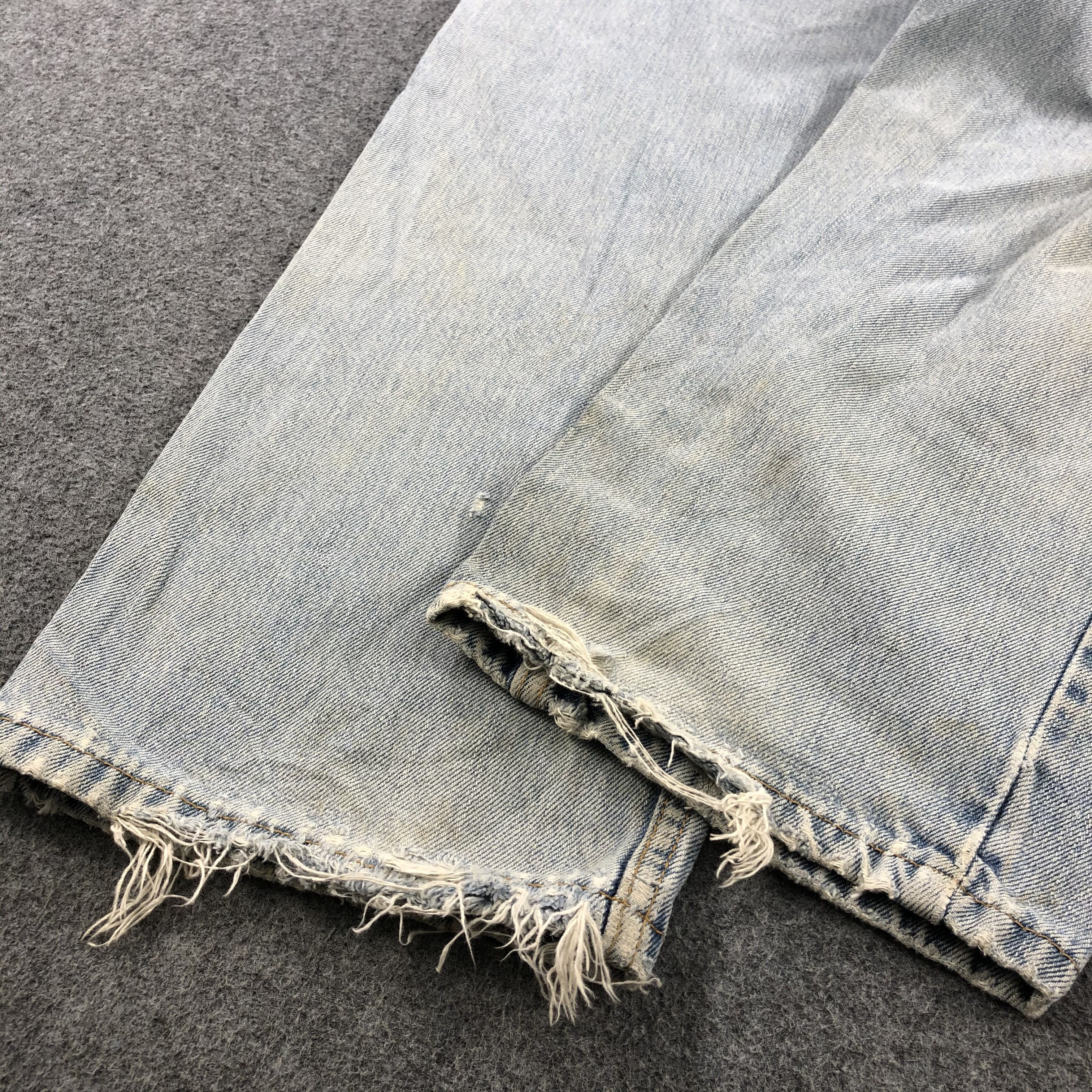 Levi's × Vintage Vintage Light Wash Levis 550 Jeans-JM1758 Size US 35 - 5 Thumbnail