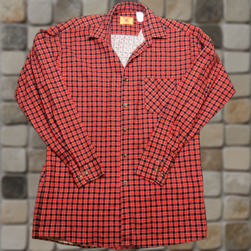 Vintage VINTAGE Vintage Red Oak Ranch Apparel Thick Flannel Red Made In USA Size Medium Tall Shirt Mens Red 90s Western USA Thick Flannel Button-Up Size US M / EU 48-50 / 2 - 1 Thumbnail