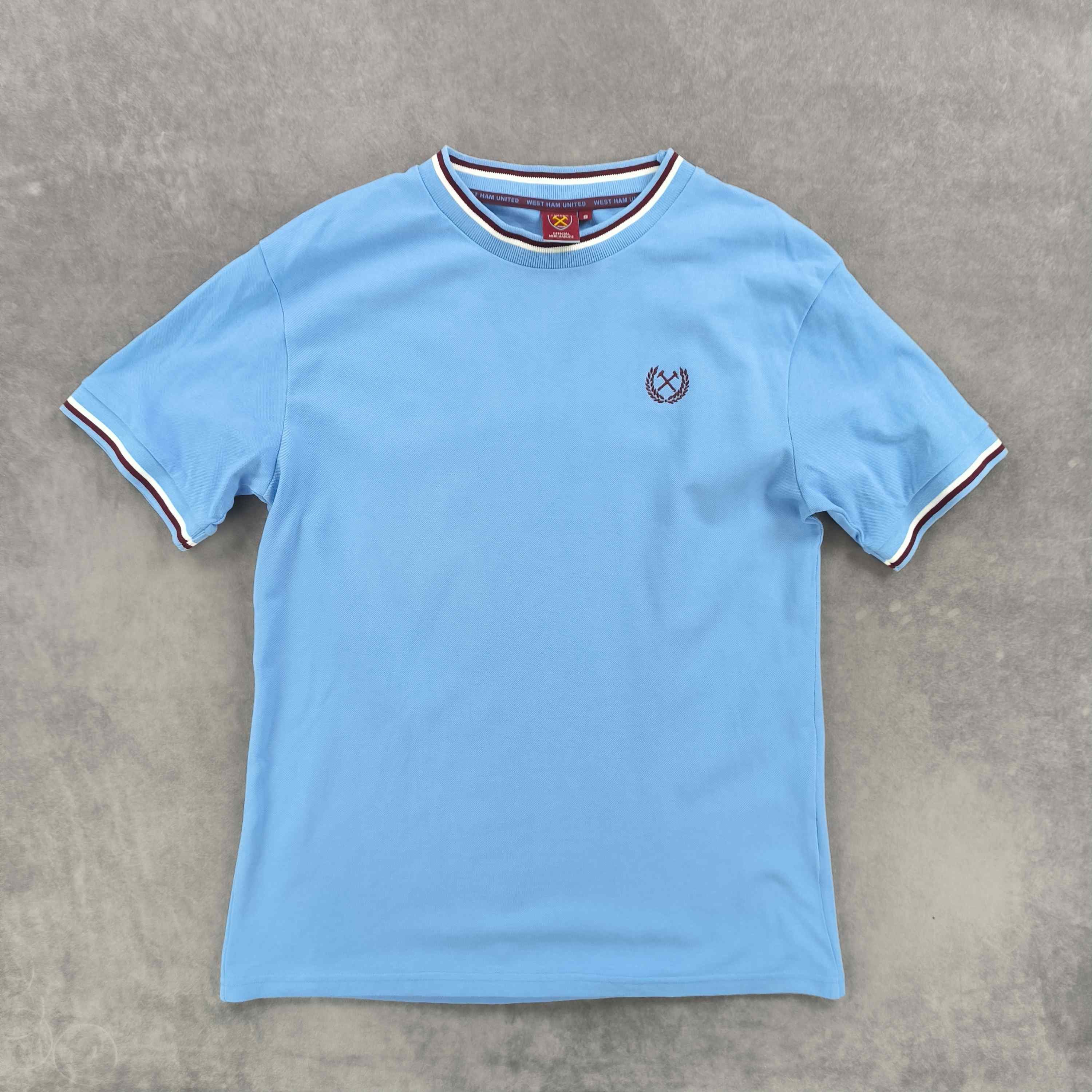 Other West Ham United football tee shirt size S Size US S / EU 44-46 / 1 - 1 Thumbnail