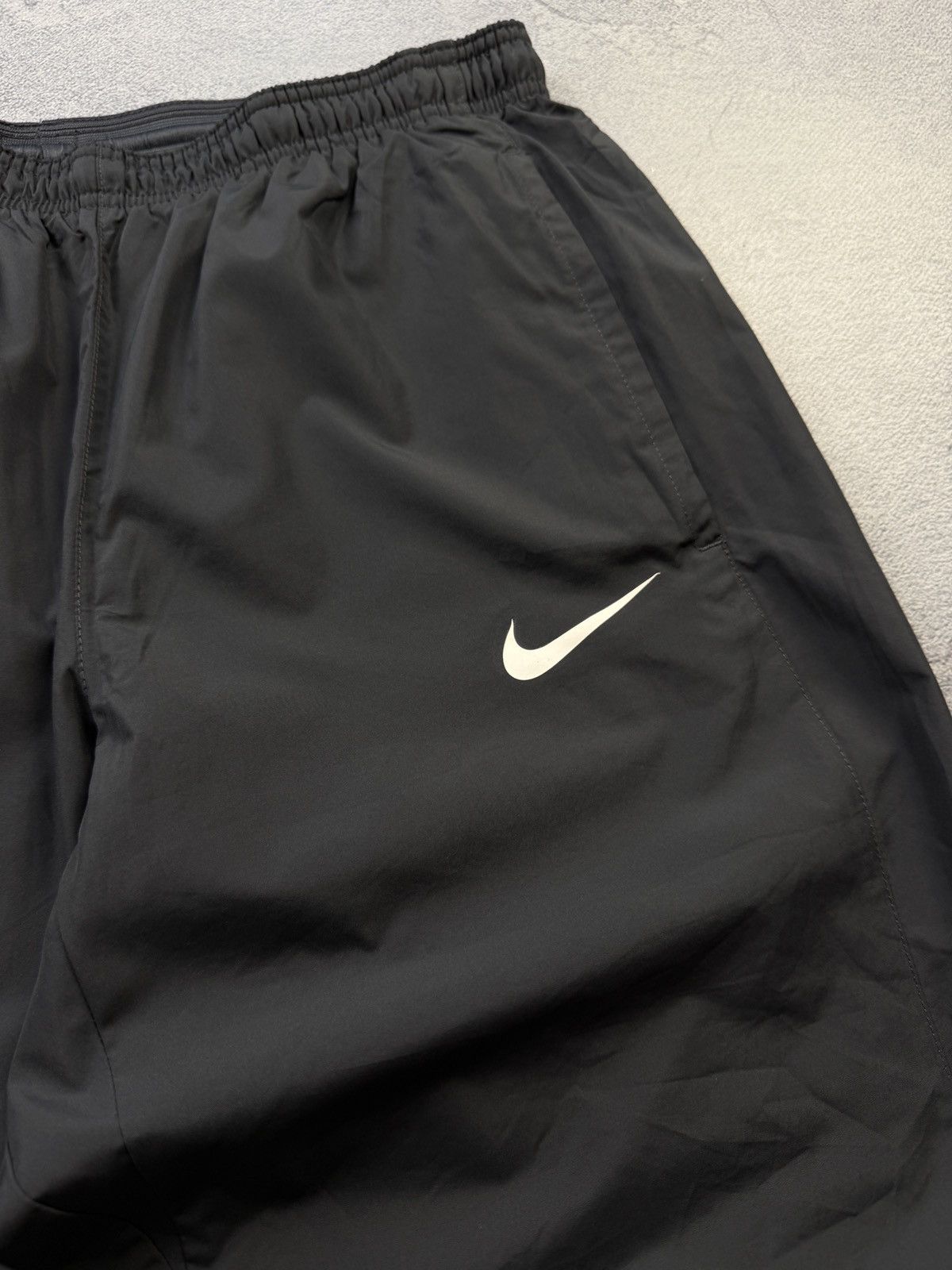 Nike Vintage Nike Manchester United Track Pants Drill Y2K style Size US 34 / EU 50 - 4 Thumbnail