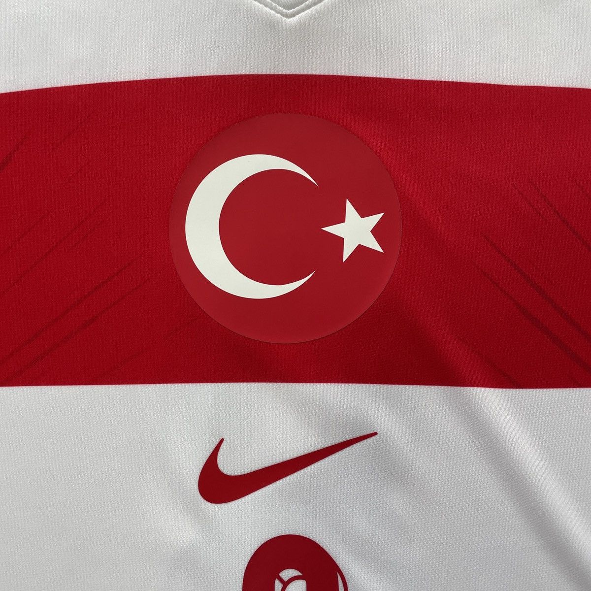 Nike Turkey Arda Guler Nike Jersey Shirt Men 2024 size XXL Size US XXL / EU 58 / 5 - 4 Thumbnail