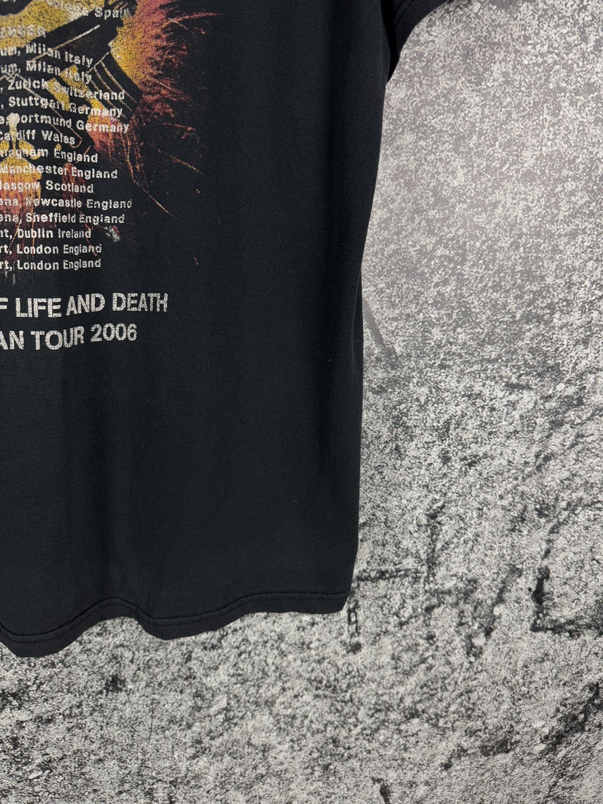 Iron Maiden Iron Maiden Vintage Band Tour Tee A Matter Of Life And Death Size US XL / EU 56 / 4 - 20 Thumbnail