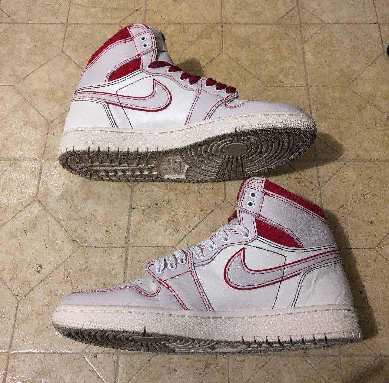 Nike Air Jordan 1 Retro High OG ‘Phantom’ Size US 9 / EU 42 - 1 Thumbnail
