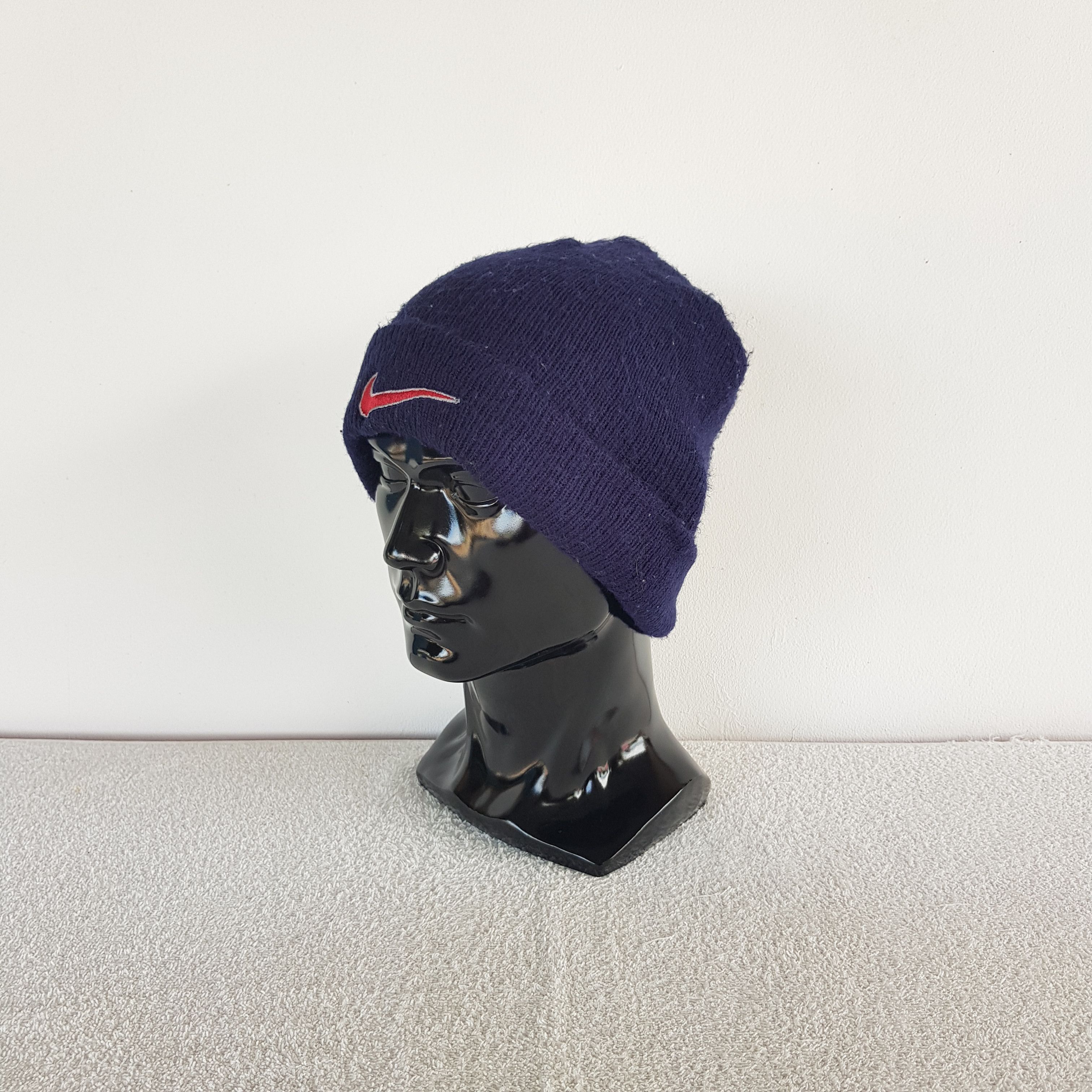 Nike Vintage 90s Nike Beanie Nike Swoosh Knit Snow Caps Hats Size ONE SIZE - 1 Thumbnail