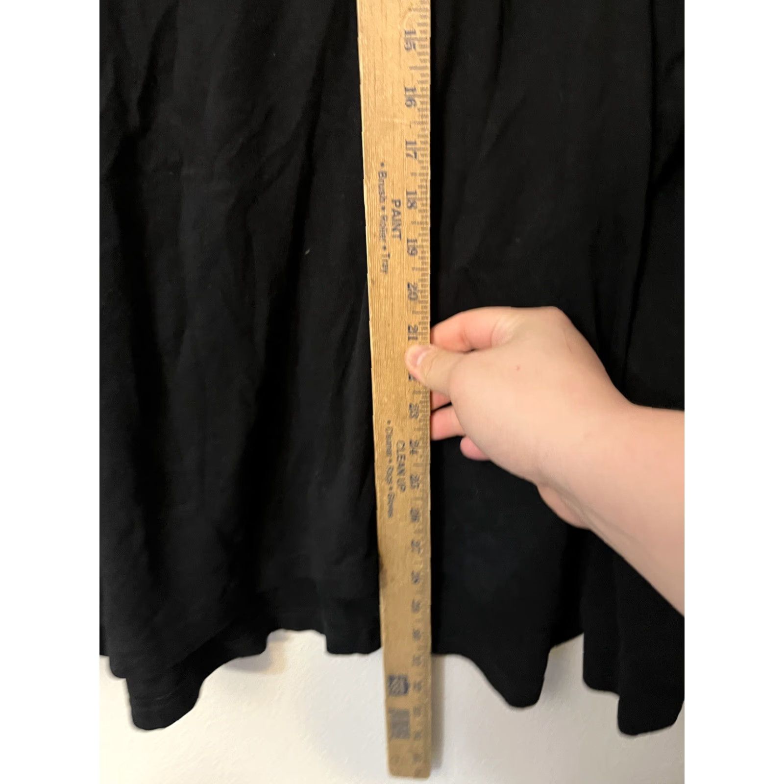 Croft & Barrow Croft & Barrow Shirt XXL Black Solid Crew Neck Short Sleeve Mens T-Shirt 2XL Casual Easy Care Size US XXL / EU 58 / 5 - 4 Thumbnail
