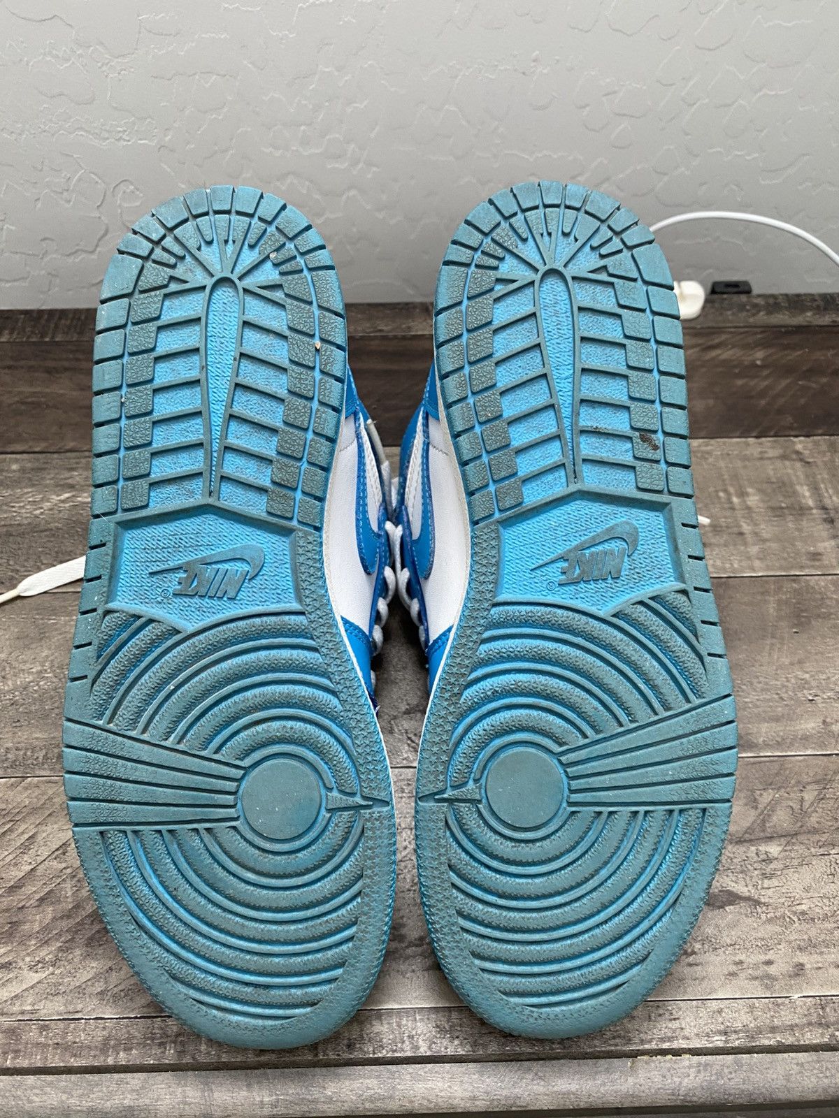 Jordan Brand Jordan 1 UNC Size US 6 / EU 39 - 5 Thumbnail