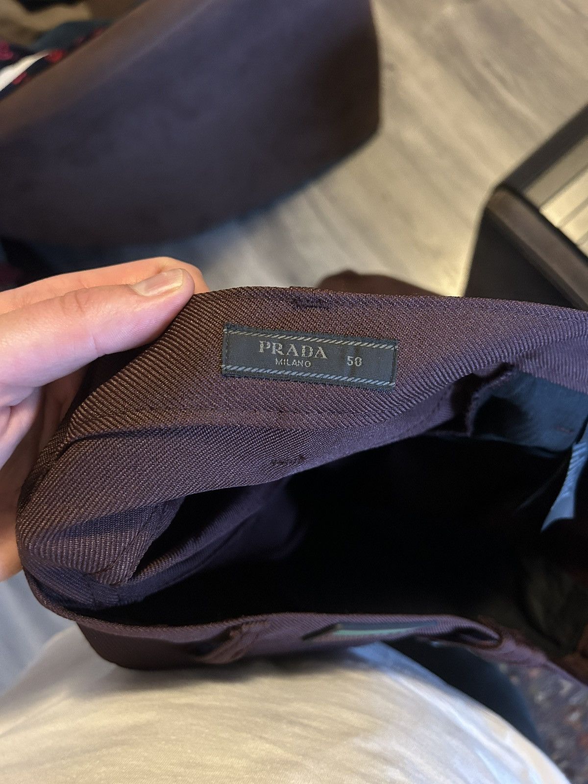 Prada Prada Logo Slim-Fit Trousers in Burgundy Size US 34 / EU 50 - 18 Thumbnail