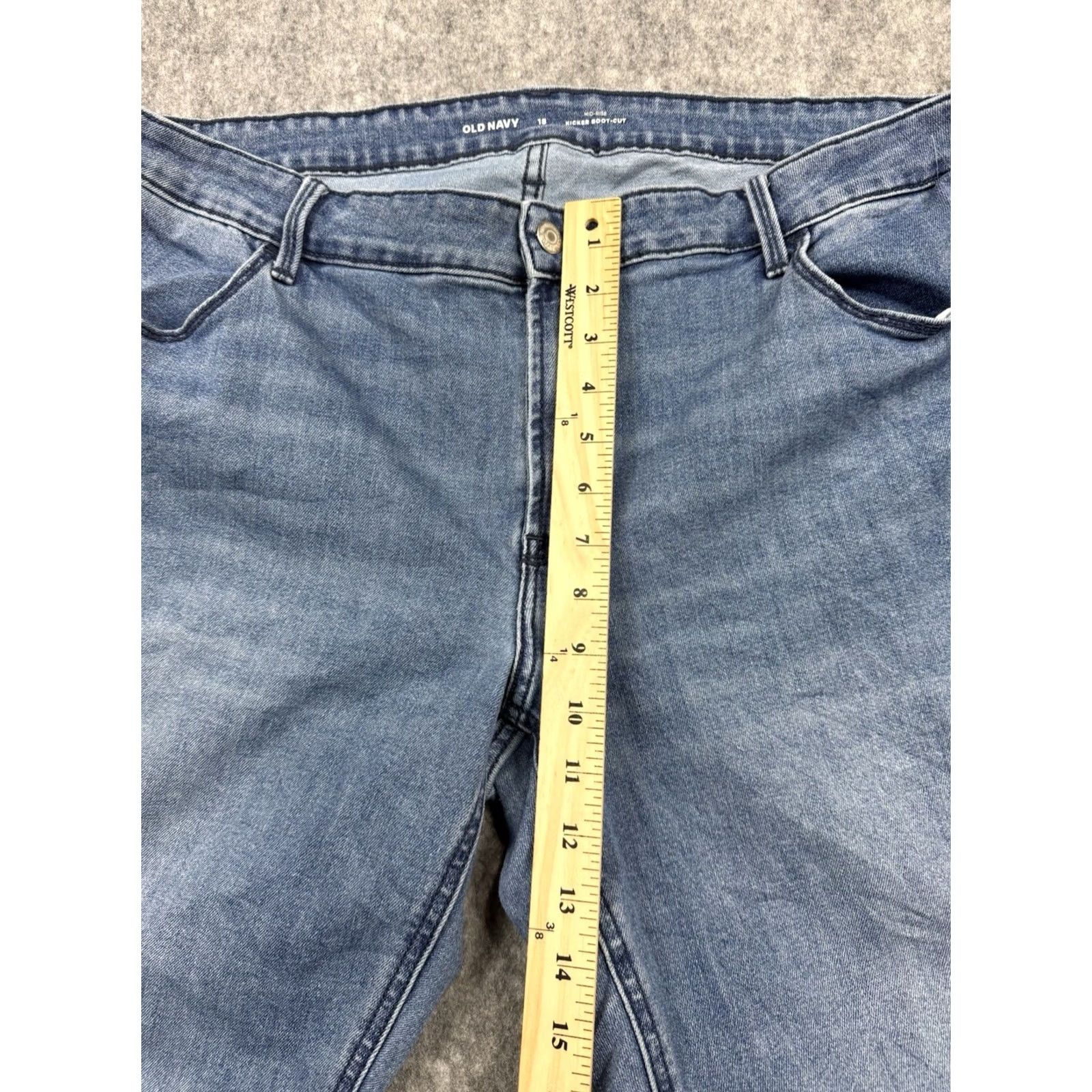 Old Navy VINTAGE? No — Old Navy Jeans Womens 18 Blue Mid Rise Bootcut Light Wash Denim Stretch Size 40" / US 18 - 7 Thumbnail