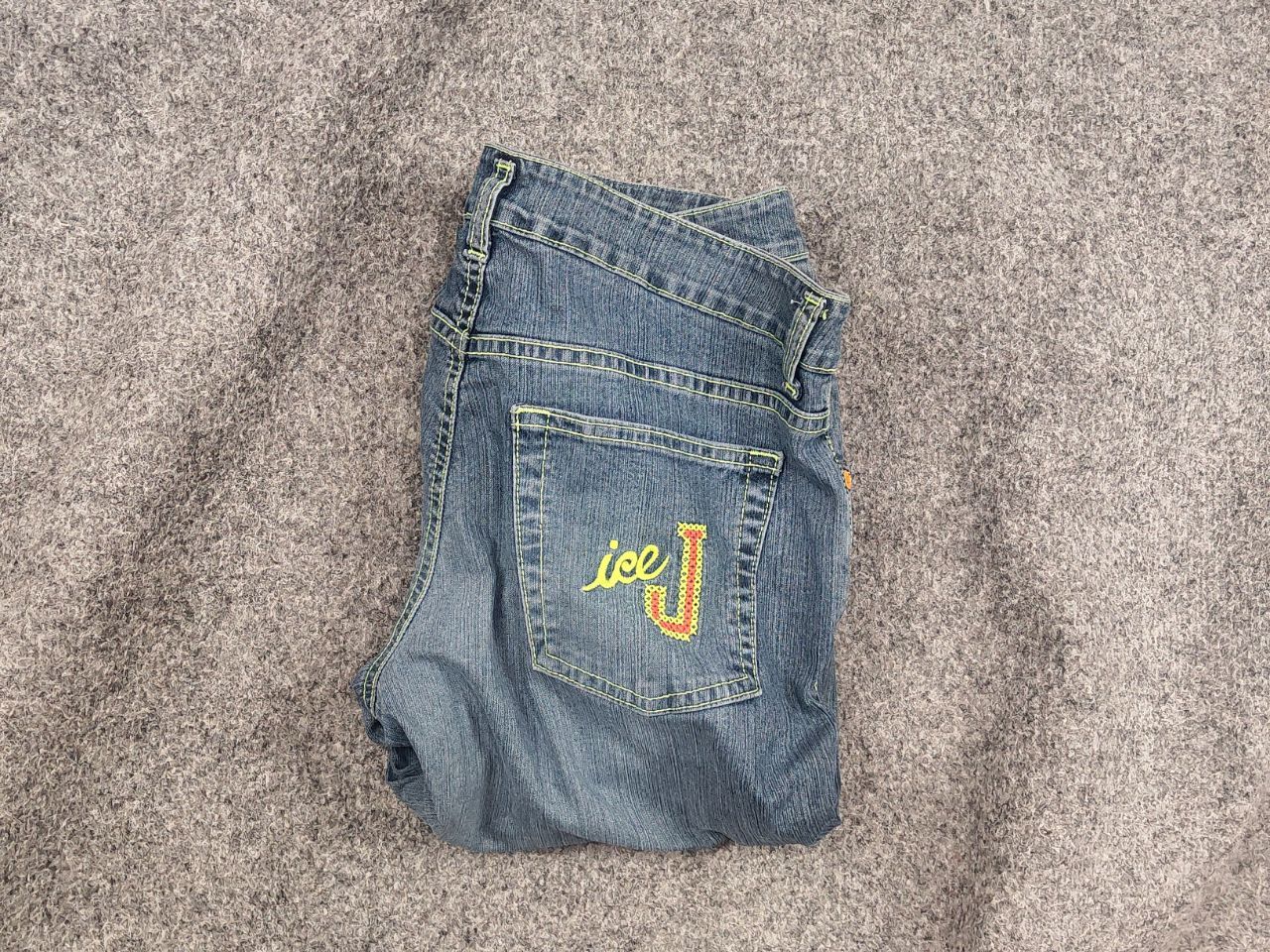 Iceberg Vintage 90's Iceberg Ice J Logo Blue Denim Jeans Size US 30 / EU 46 - 1 Thumbnail