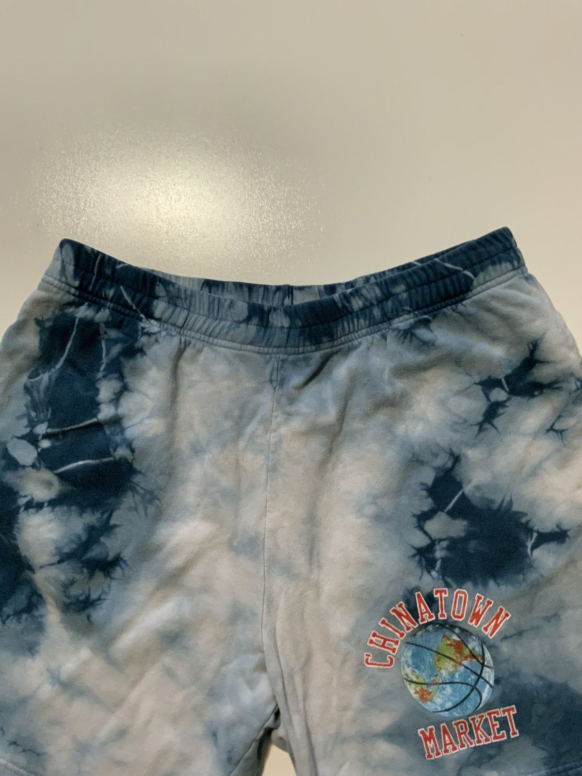 Market Chinatown Market Earth Basketball Tie Dye 7” Sweat Shorts Size US 34 / EU 50 - 6 Thumbnail