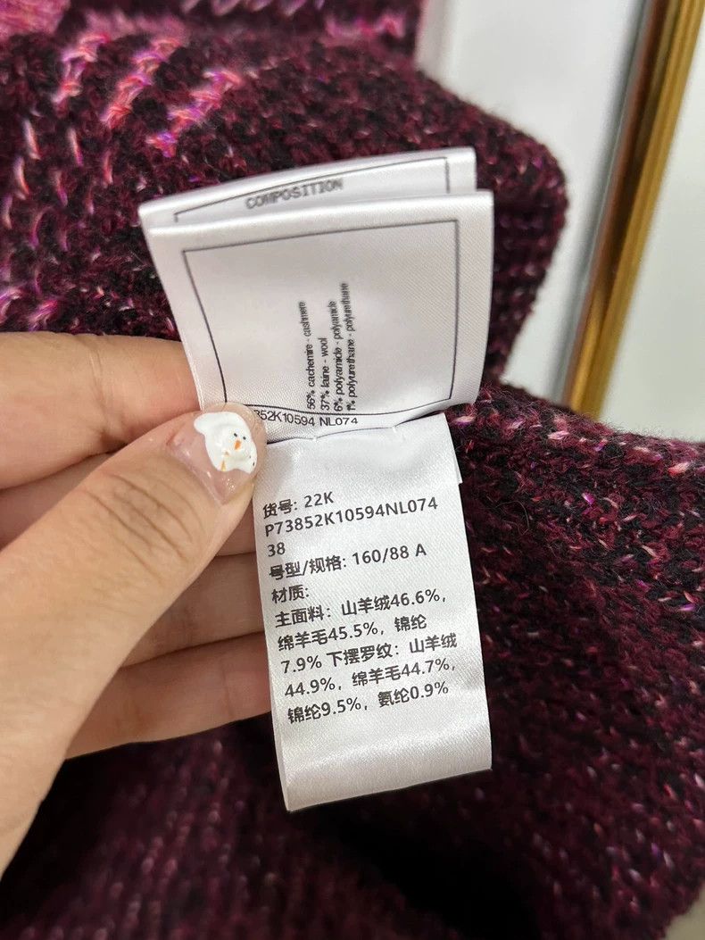Chanel Chanel Pink V-neck cashmere vest Size XS / US 0-2 / IT 36-38 - 6 Thumbnail