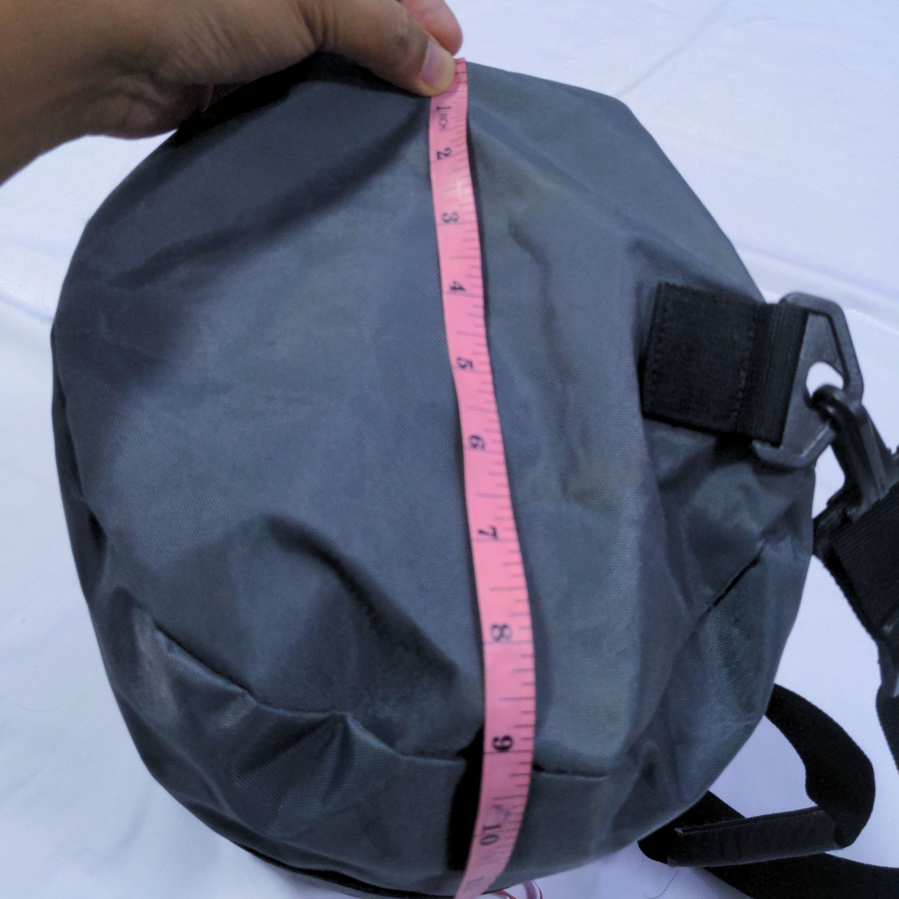 Jun Takahashi × Undercover Exclusive Undercover Crossbone & Lightning Duffle Size ONE SIZE - 10 Thumbnail