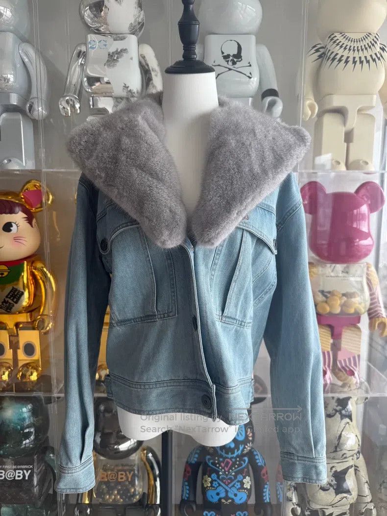 Prada Prada Mink fur collar denim jacket Size XS / US 0-2 / IT 36-38 - 1 Thumbnail