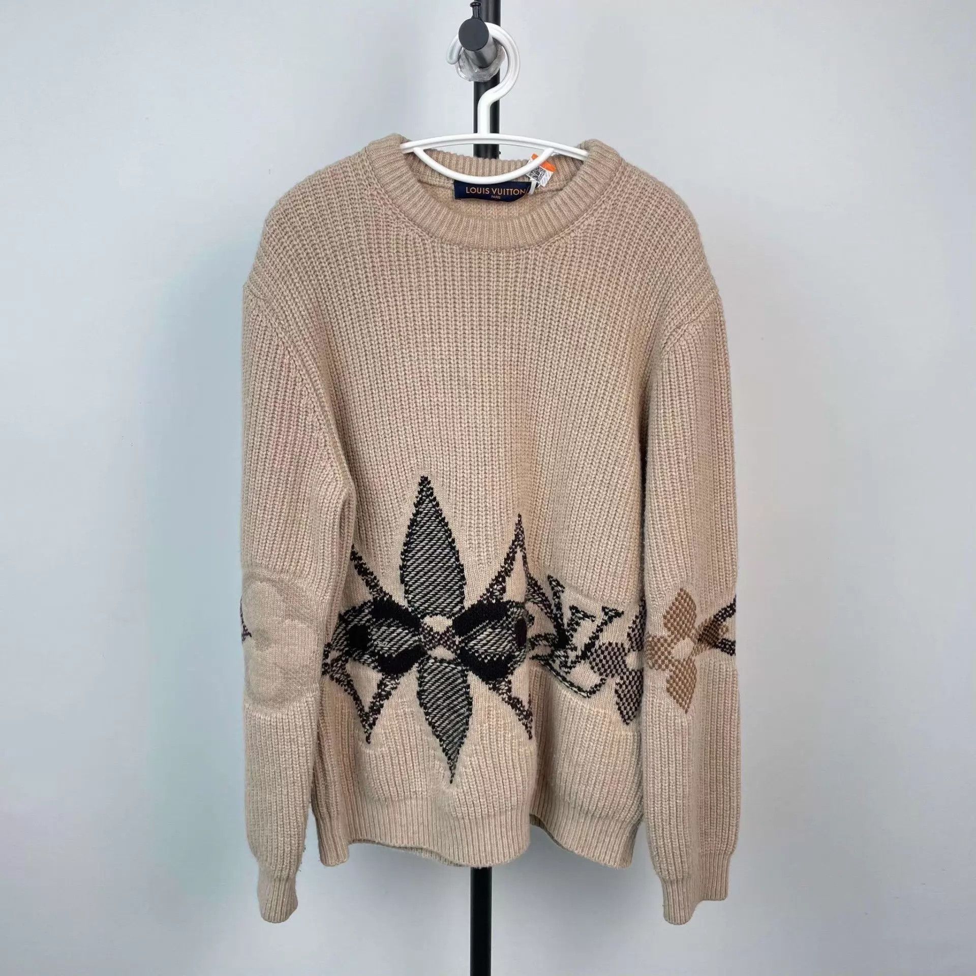 LV Sweater Size S