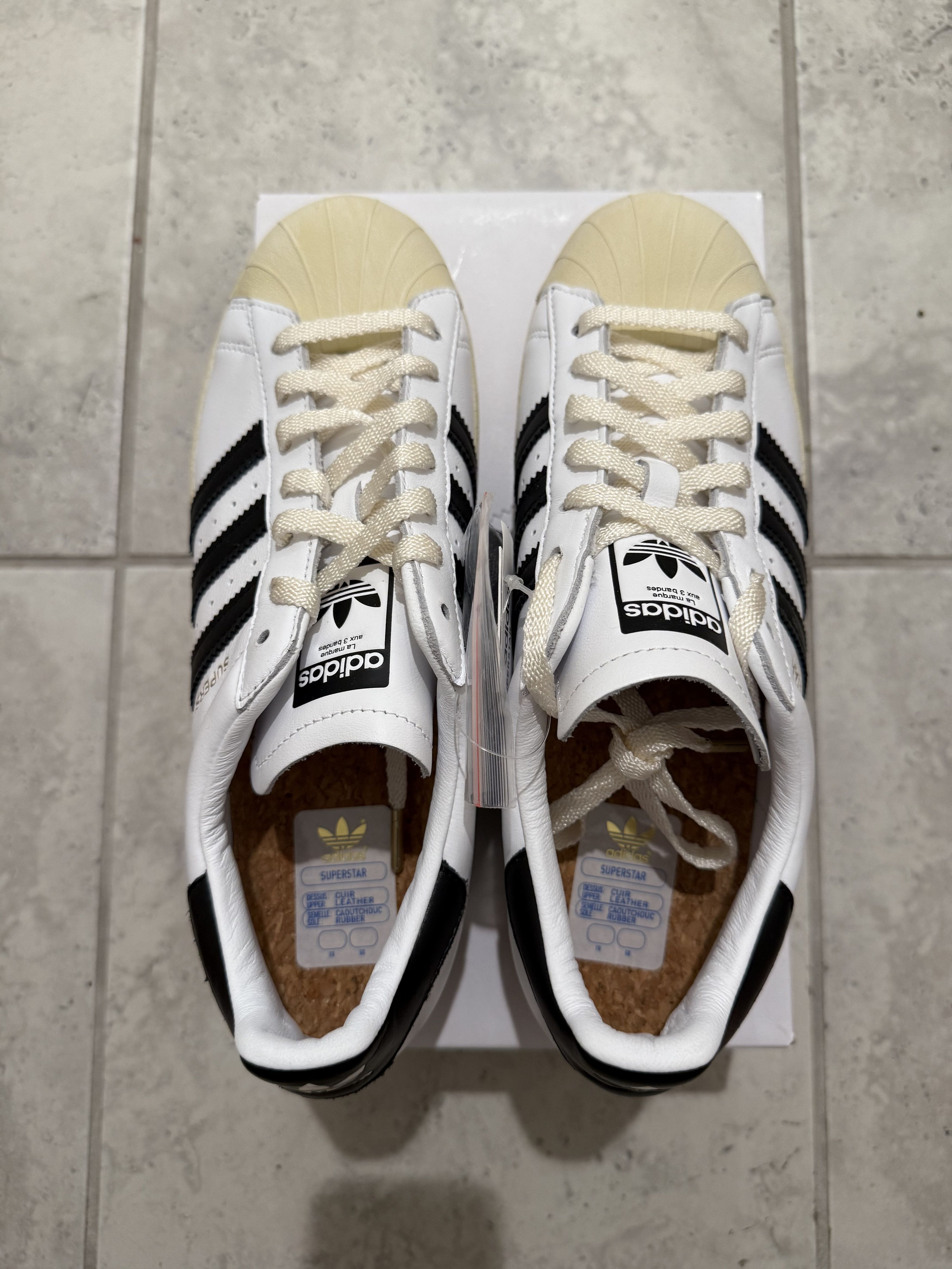 Adidas Adidas Superstar White Black Aged Sole [FV2831] US Men's 9.5 Size US 9.5 / EU 42-43 - 4 Thumbnail