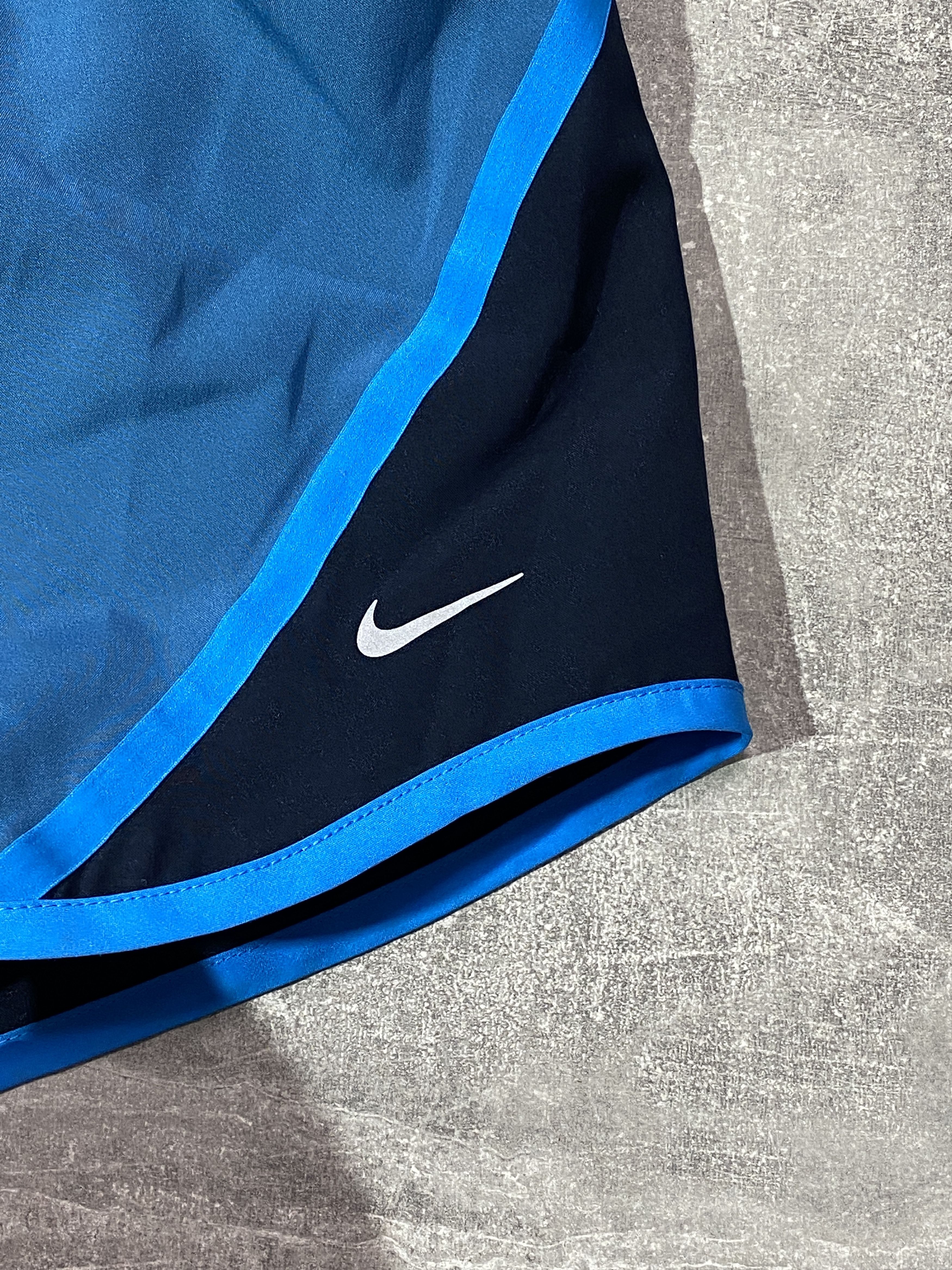 Nike Vintage Y2K Nike Running Swoosh Shorts Size US 34 / EU 50 - 2 Thumbnail