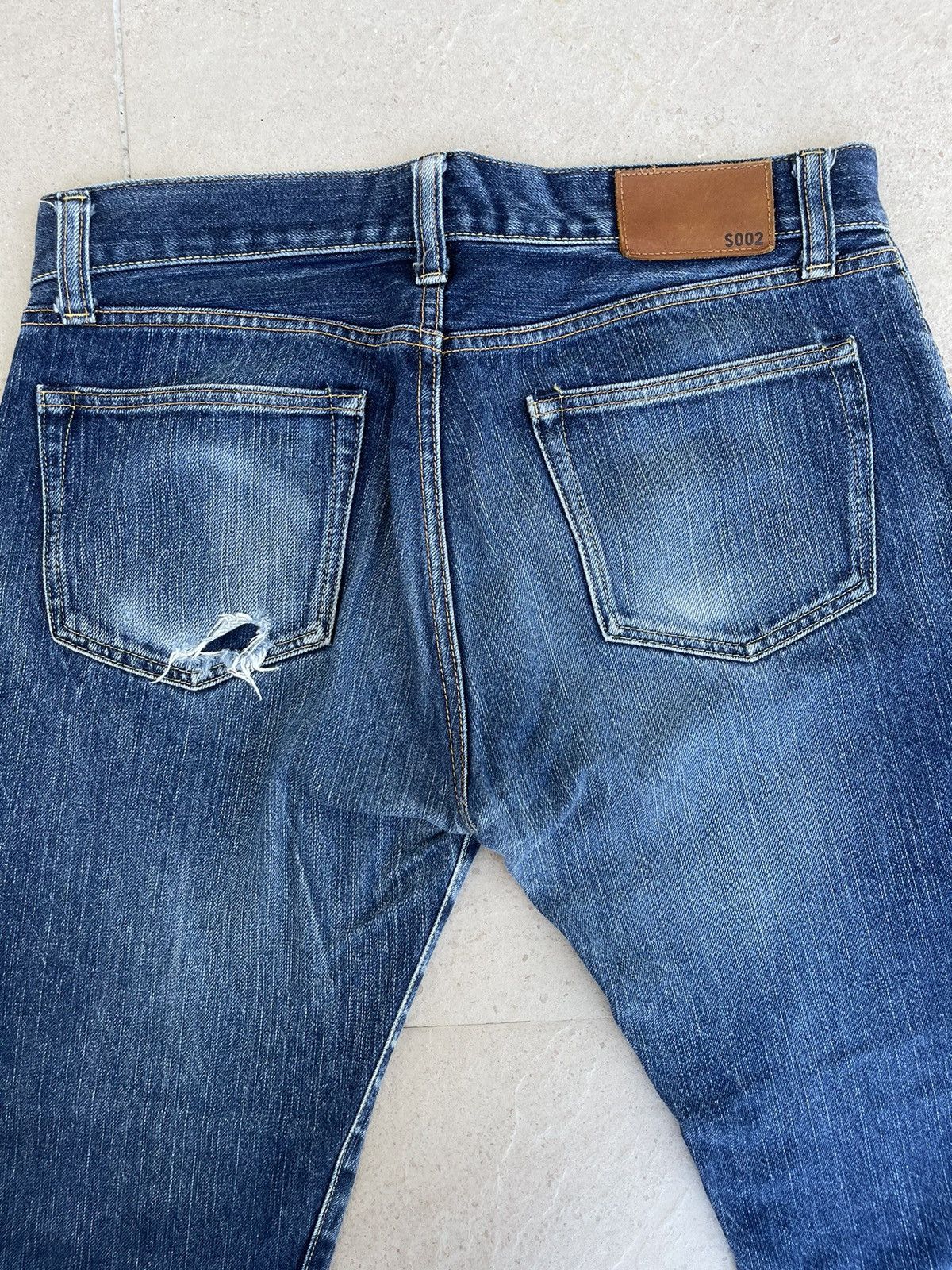 Japanese Brand × Jean × Uniqlo 🔥 Uniqlo Distressed Denim Selvedge Vintage W35🔥 Size US 35 - 12 Thumbnail