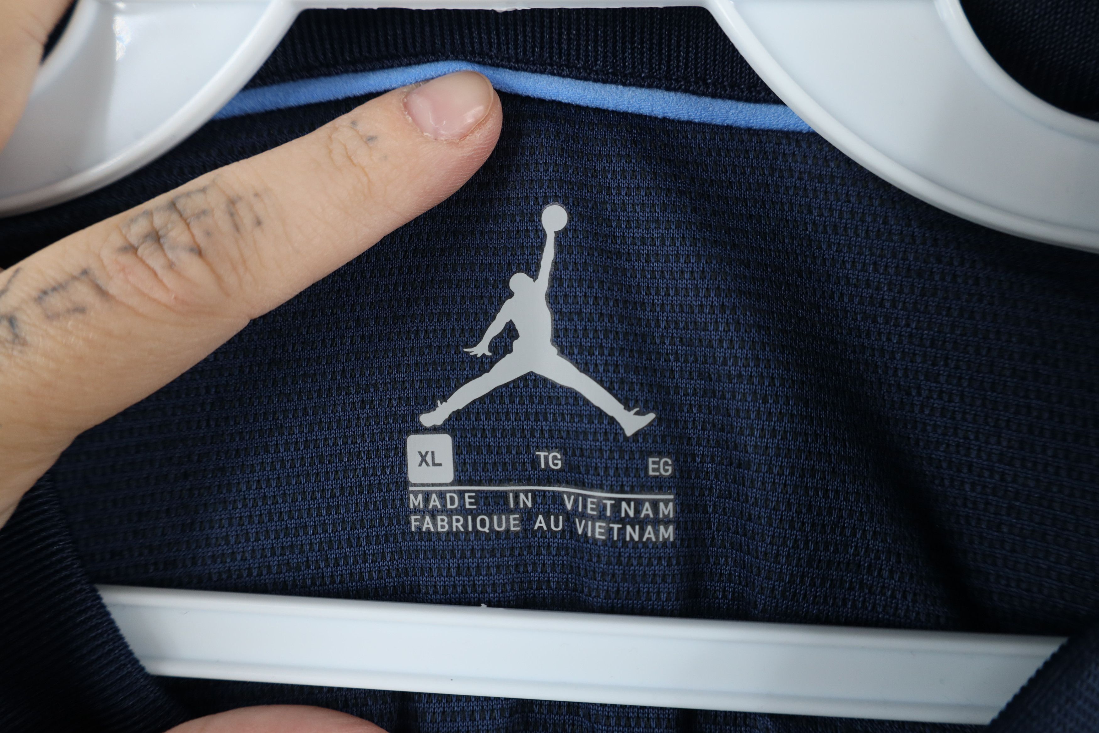 Nike × Vintage Nike Air Jordan of North Carolina Knit Henley T-Shirt Blue Size US XL / EU 56 / 4 - 6 Thumbnail