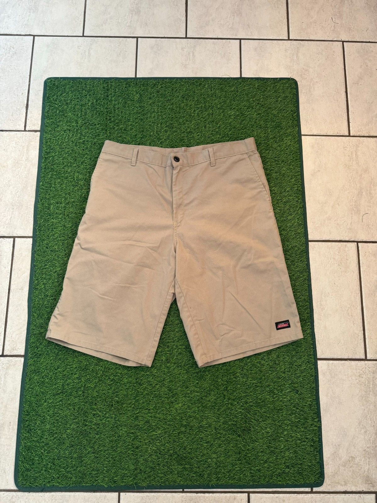 Dickies Dickies Khaki Work Shorts Size 38 Size US 38 / EU 54 - 1 Thumbnail