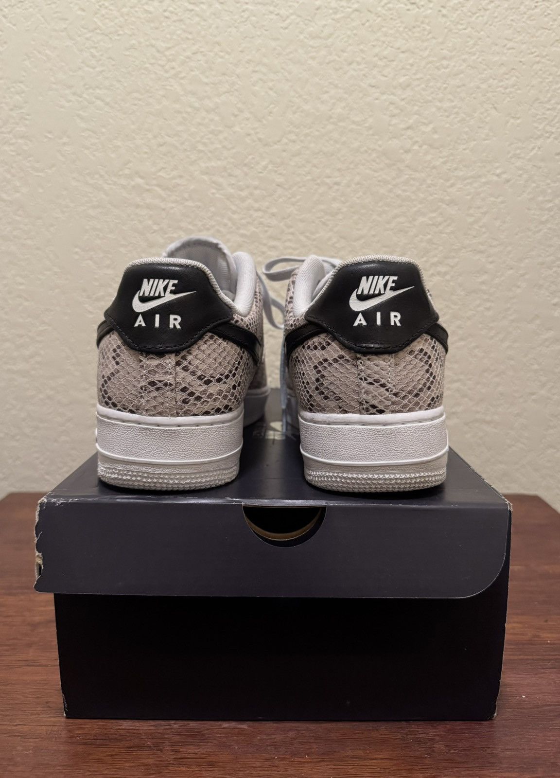 Nike Nike Air Force 1 Low “Snakeskin” (2019) Size US 11 / EU 44 - 9 Thumbnail