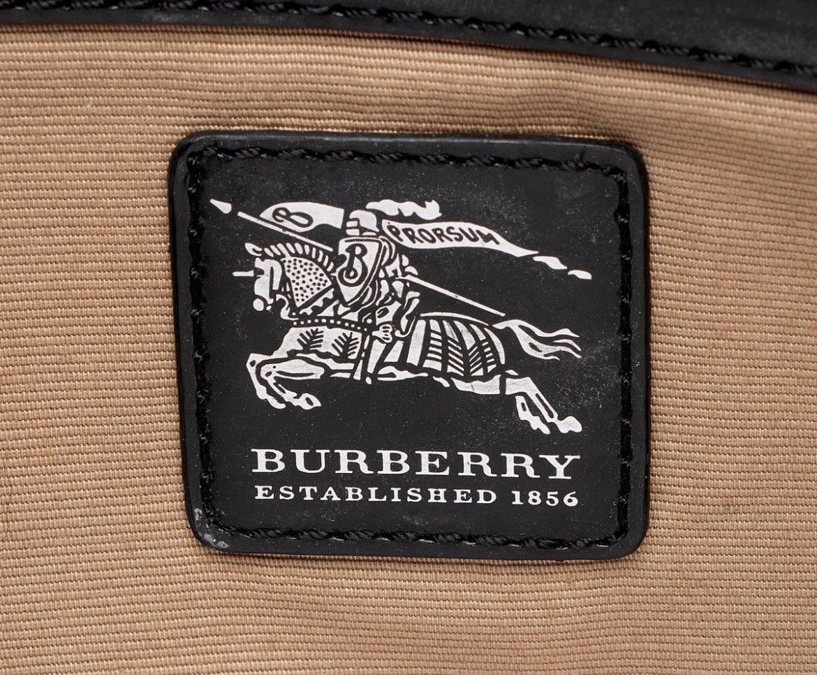 Burberry Authentic Burberry Nova Check Pocket Shoulder Bag Size ONE SIZE - 6 Thumbnail
