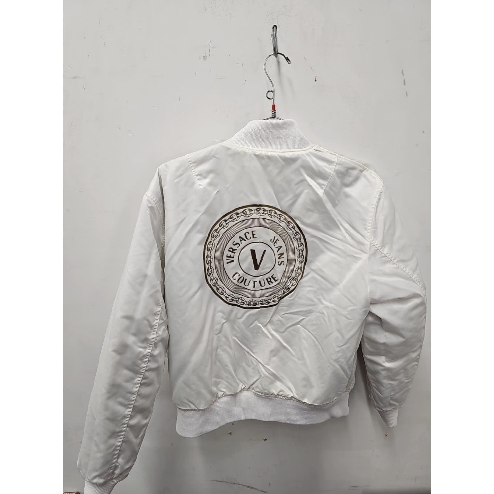 Versace VINTAGE Versace Jeans Couture BAROQUE Luxury Puffer REVERSIBLE Bomber Jacket Medium Mens Size US 31 - 7 Thumbnail