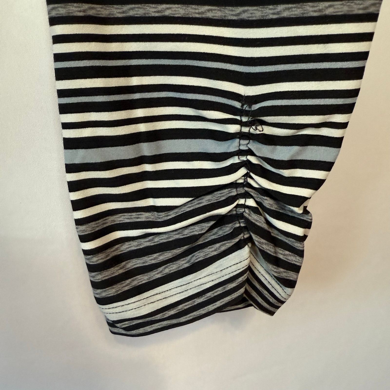 Calvin Klein Calvin Klein Striped Leggings M Womens Athletic Ankle Ruched Size 30" / US 8 / IT 44 - 4 Thumbnail