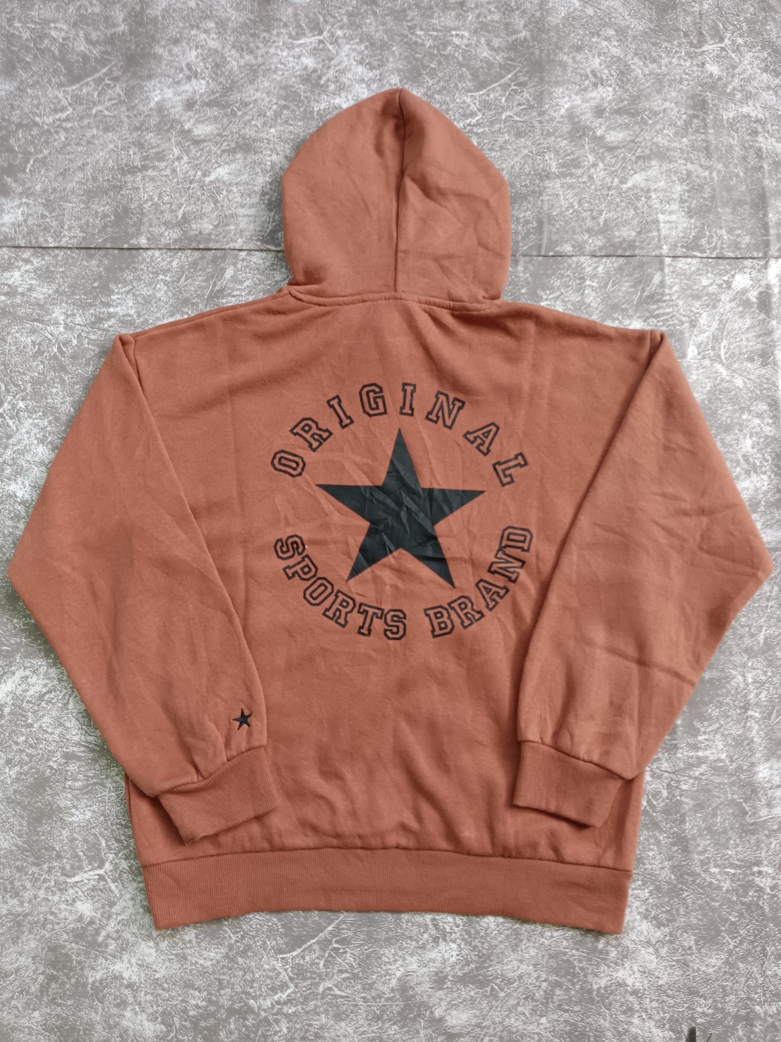 Converse × Japanese Brand × Vintage Converse Vintage Hoodie Size S / US 4 / IT 40 - 2 Thumbnail
