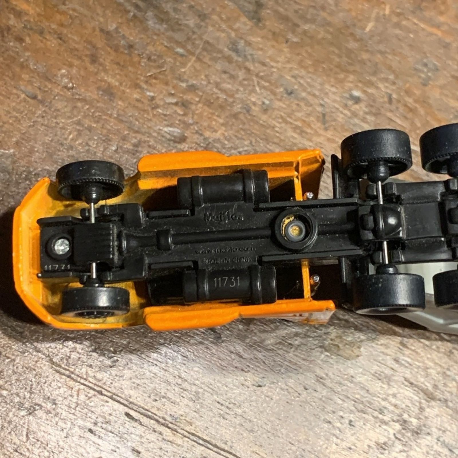 Vintage Maisto construction #8 Ford aeromax truck and trailer Size ONE SIZE - 7 Thumbnail