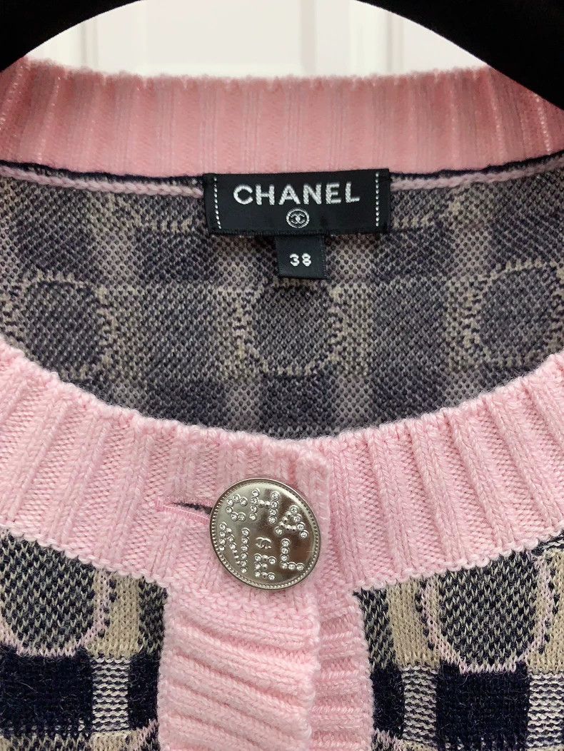 Chanel Chanel Pink plaid cashmere sweater coat Size XS / US 0-2 / IT 36-38 - 2 Thumbnail