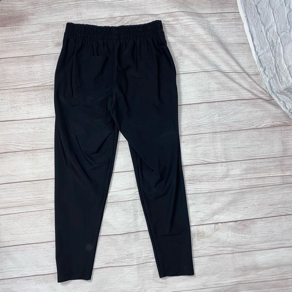Victoria's Secret Victoria secret sport pull on pants w/elastic waist black sz Size 27" / US 4 / IT 40 - 10 Thumbnail