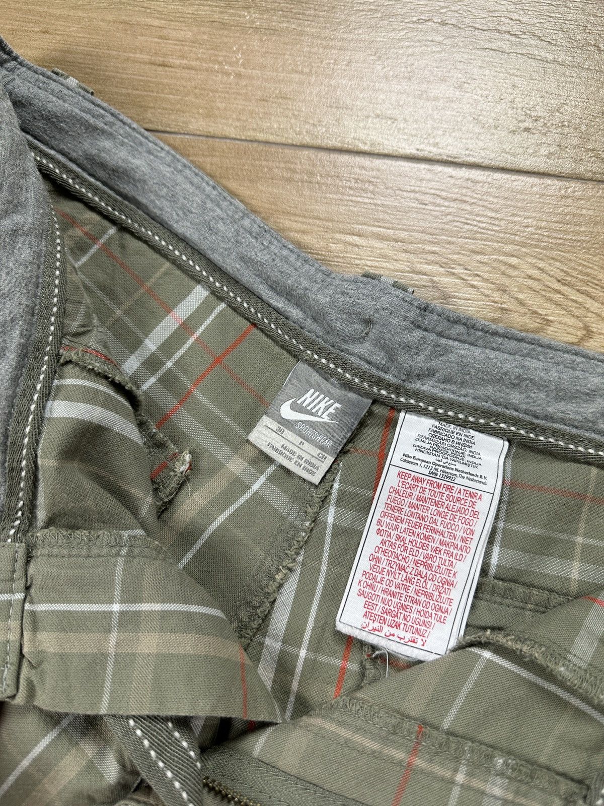 Nike × Vintage Vintage Y2K Nike Shorts Size US 30 / EU 46 - 8 Thumbnail