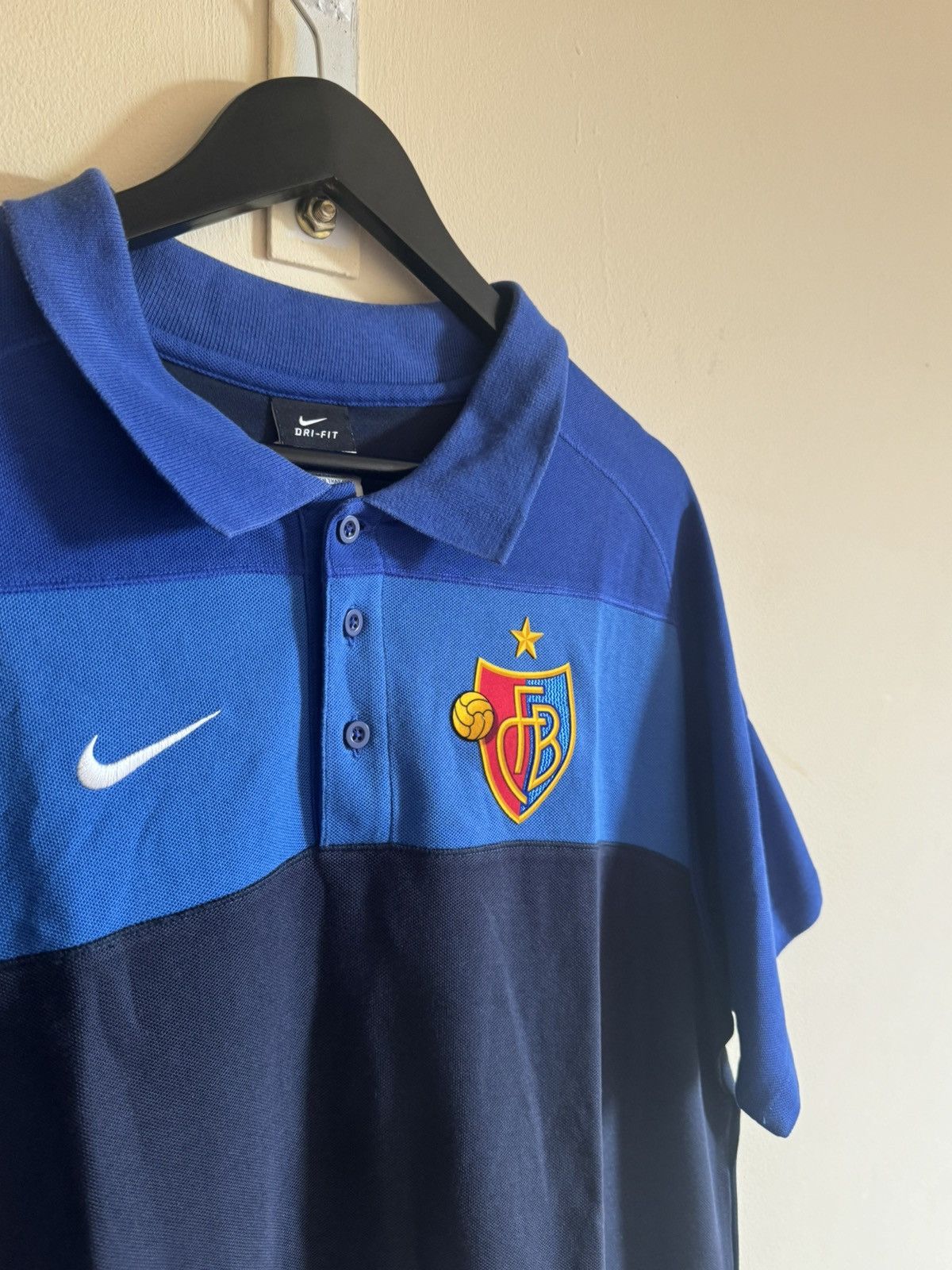 Nike Polos Nike F.C. Basel 2011 Size US L / EU 52-54 / 3 - 3 Thumbnail