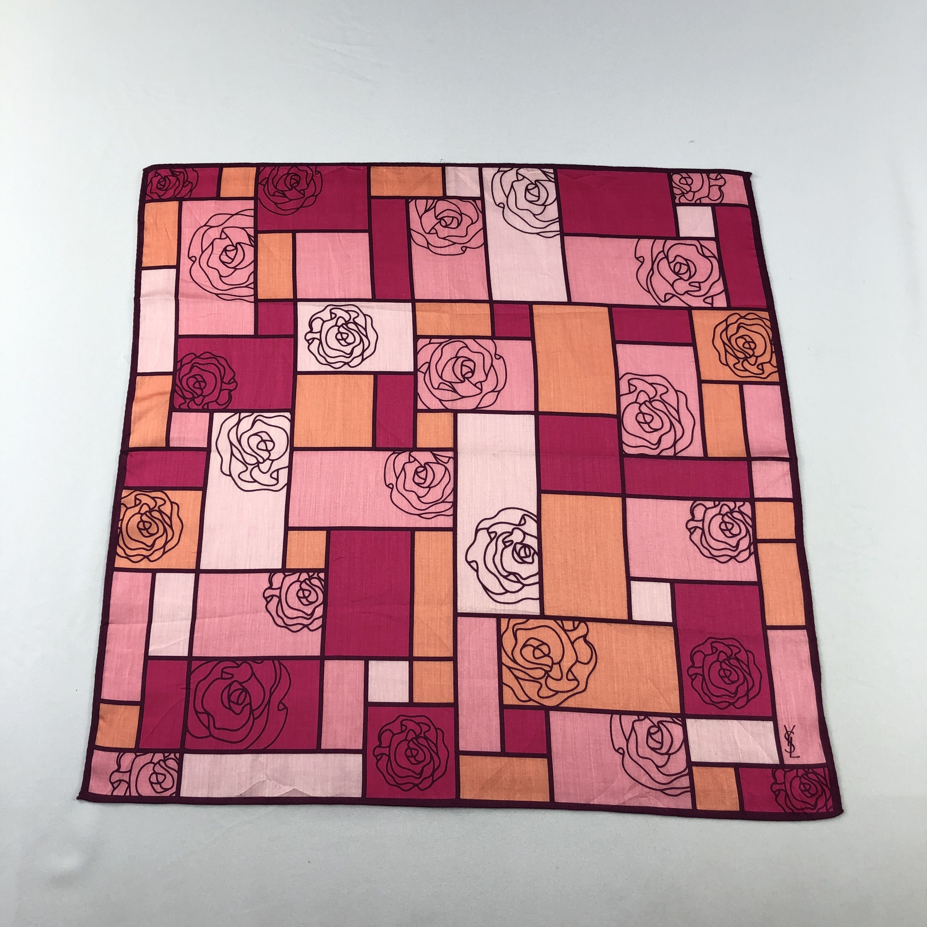Yves Saint Laurent YSL Handkerchief Neckerchief Bandana H3228 Size ONE SIZE - 1 Thumbnail