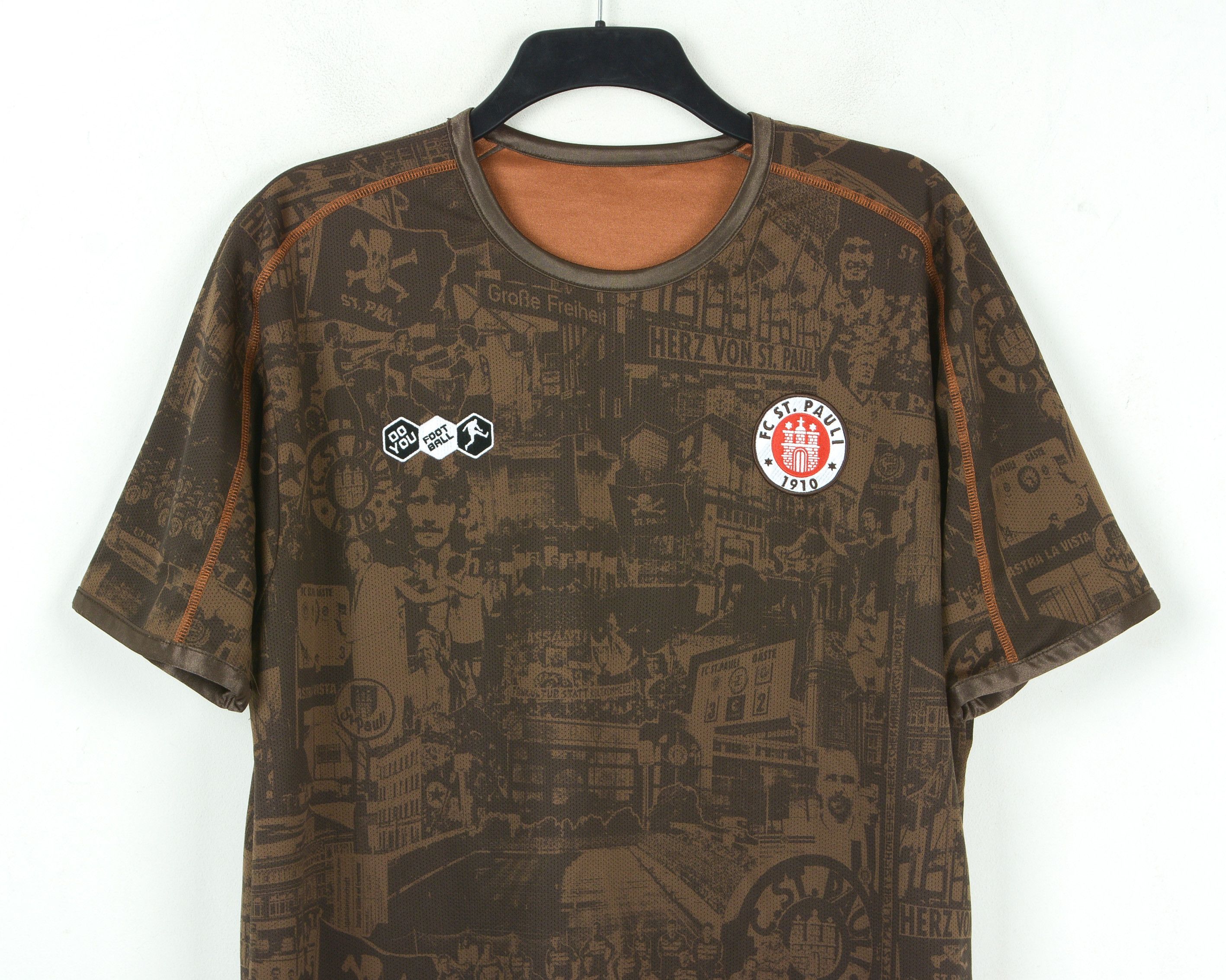 Other St Pauli Do You Football XL Reversible Shirt Kit 2010 2011 Size US XL / EU 56 / 4 - 2 Thumbnail