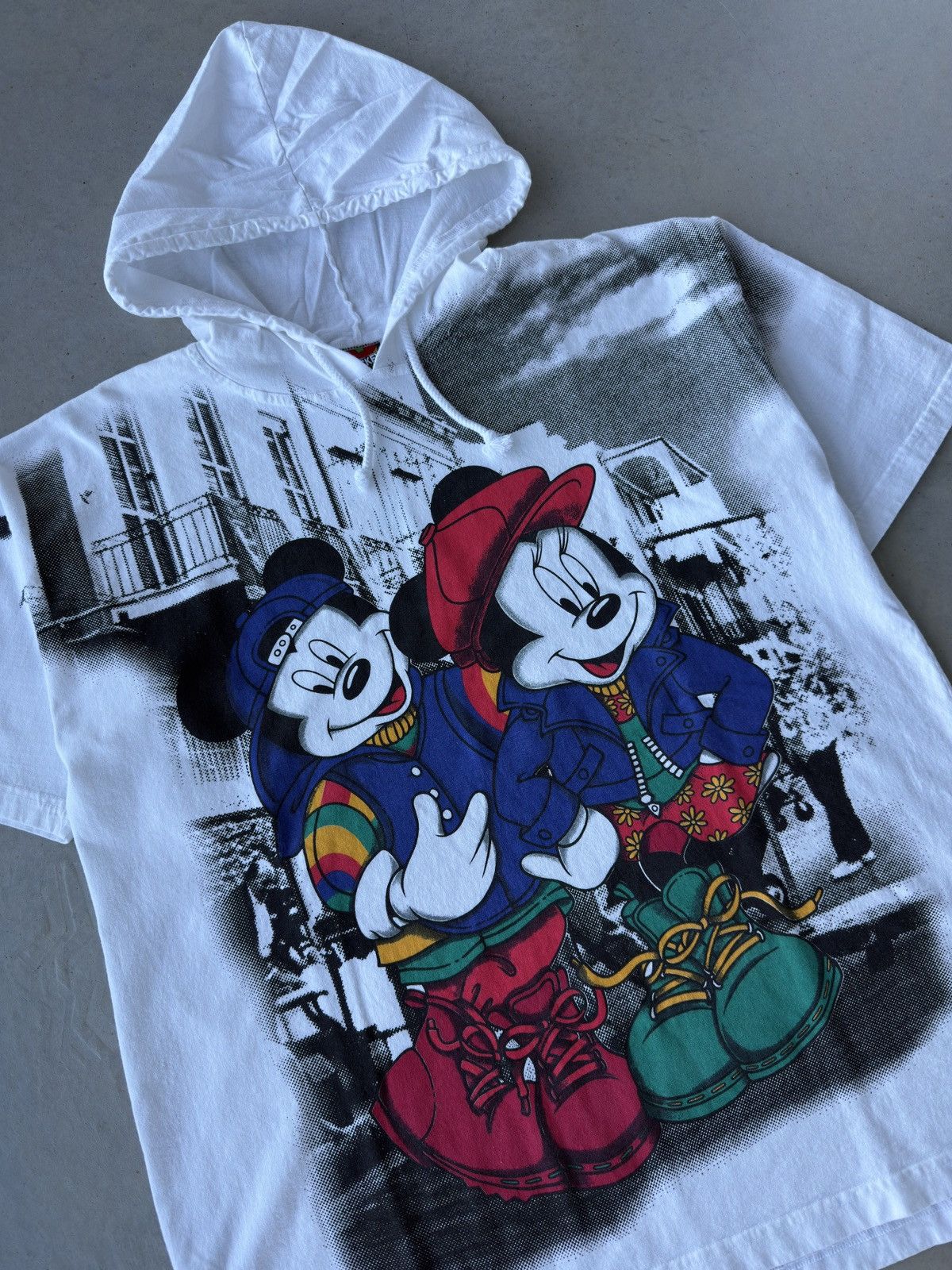 Vintage Vintage 1990s Mickey & Minnie Mouse Aop Hooded Shirt Size US L / EU 52-54 / 3 - 2 Thumbnail
